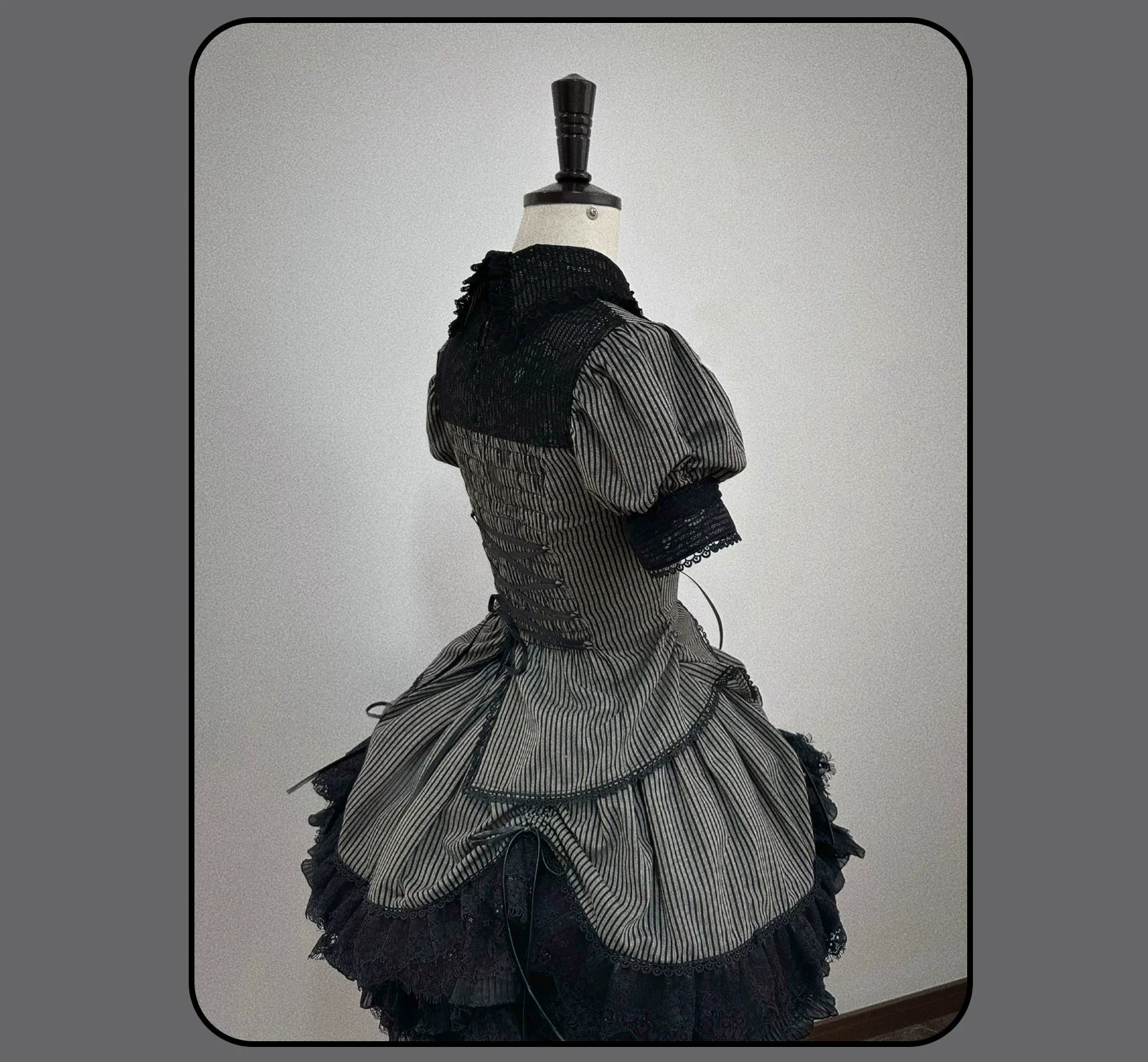 Susin Lolita - Striped Cross - Gothic Coordinated Lolita Set, Adjustable Blouse & Skirt 43331:773927