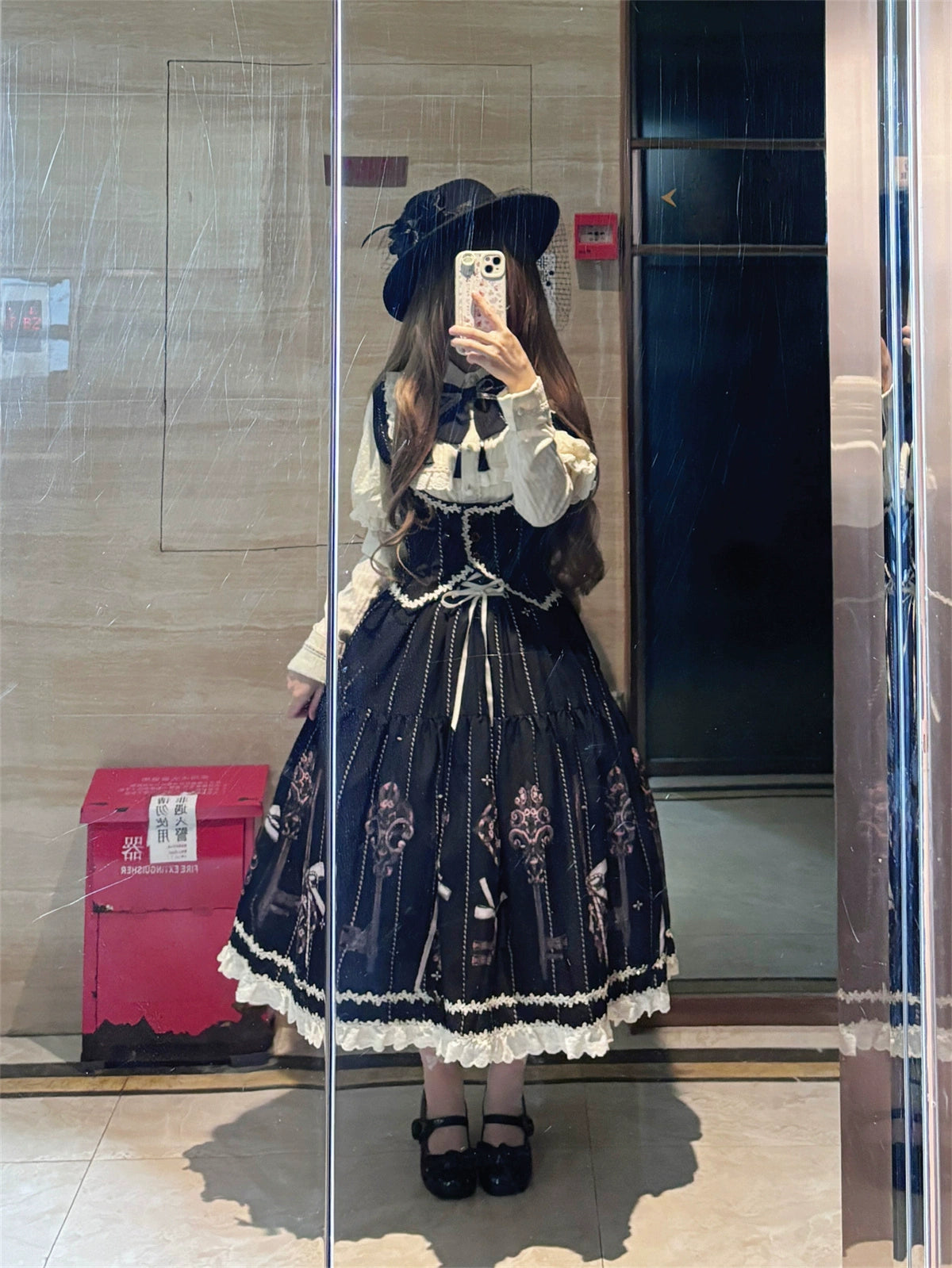 Uncle's Workshop - Secret Key - Classic Lolita Dress Suit, Key Print 43925:791002