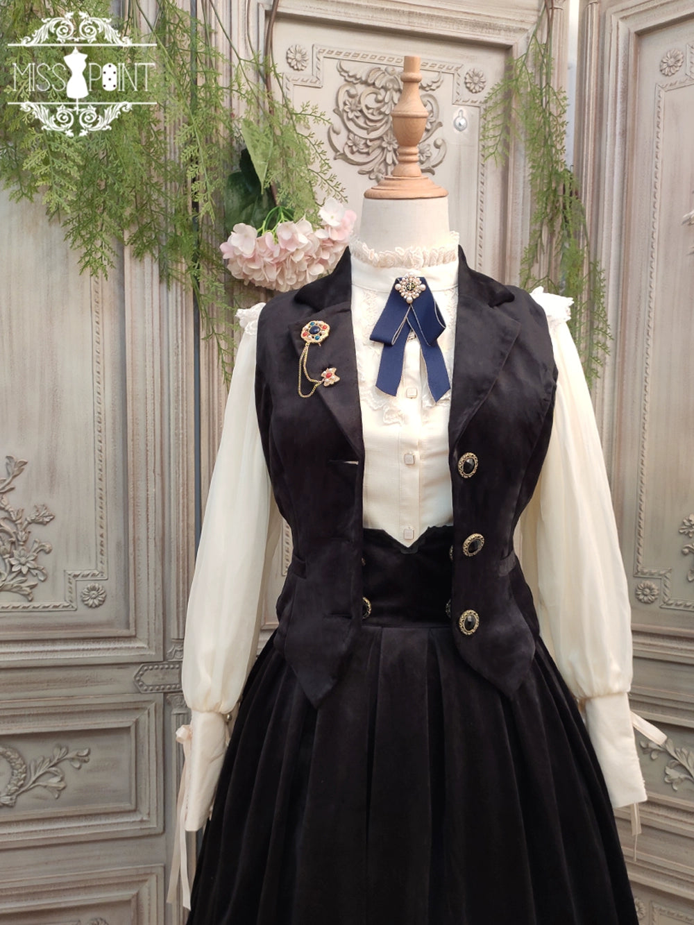 Miss Point~Rose Doll~Retro Lolita Vest Velvet Lolita Waistcoat 32516:392378