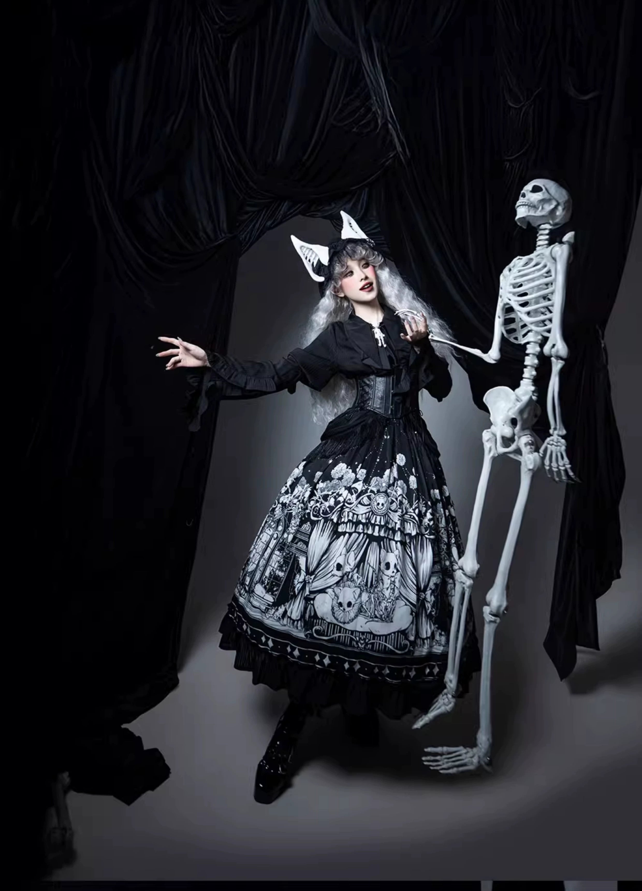 Caged Bird Hotel - Bone Theater - Halloween Gothic Lolita Fashion Shirt Skirt