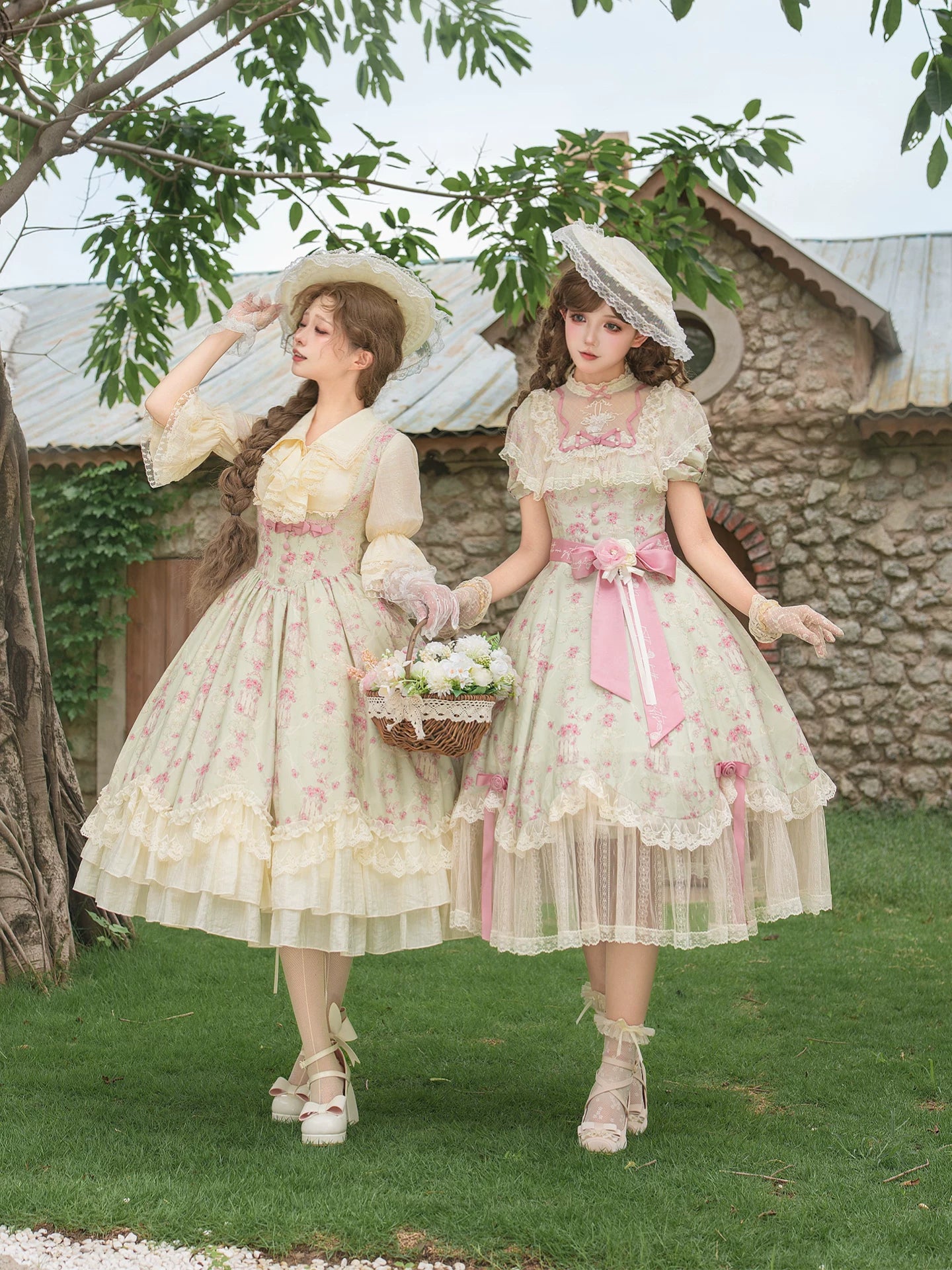 Wind Swept Roses - Classic Lolita Rose Printed Dress Set, Petal Hem