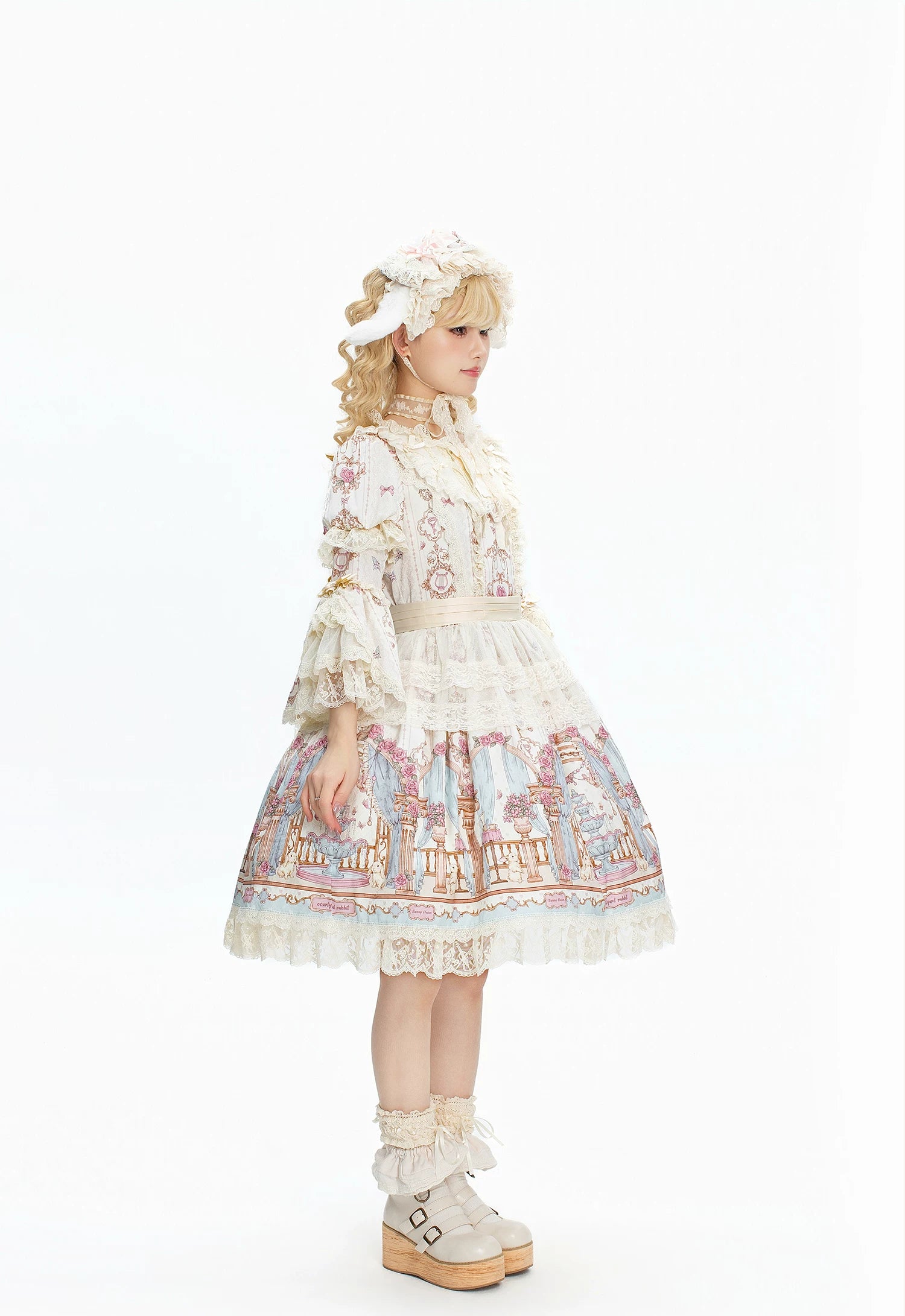 Wandering Rabbit's Palace - Doll-like Classic Lolita Palace Print OP Dress with Lace