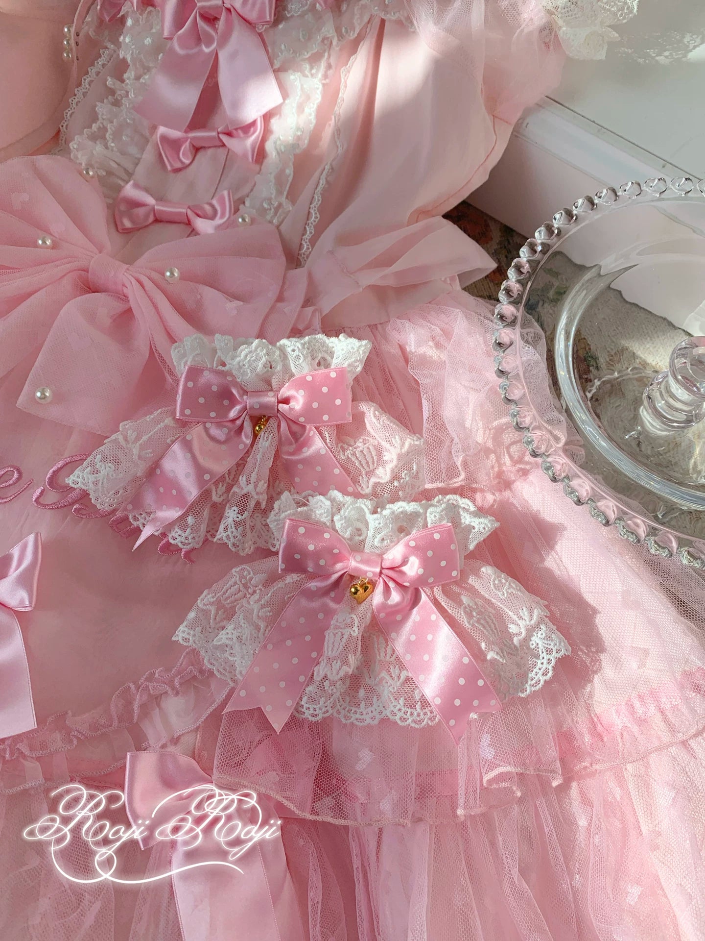 Sweet Lolita Lace Cuffs, Polka Dot Bow 44344:808689