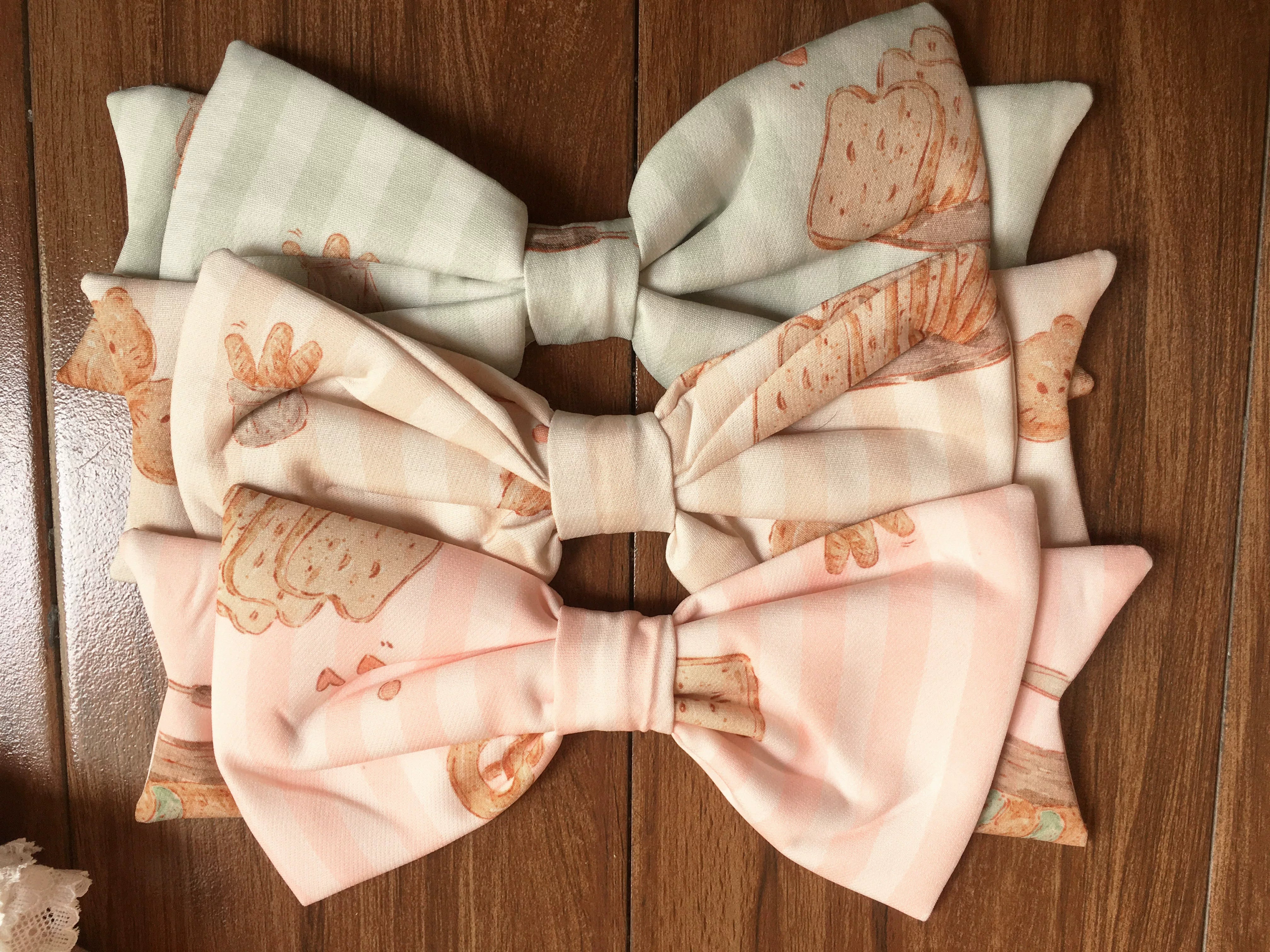 Kitten Bread - Sweet Lolita OP Dress, Cat & Bread Print Hair Clip Only (one size / M) S
