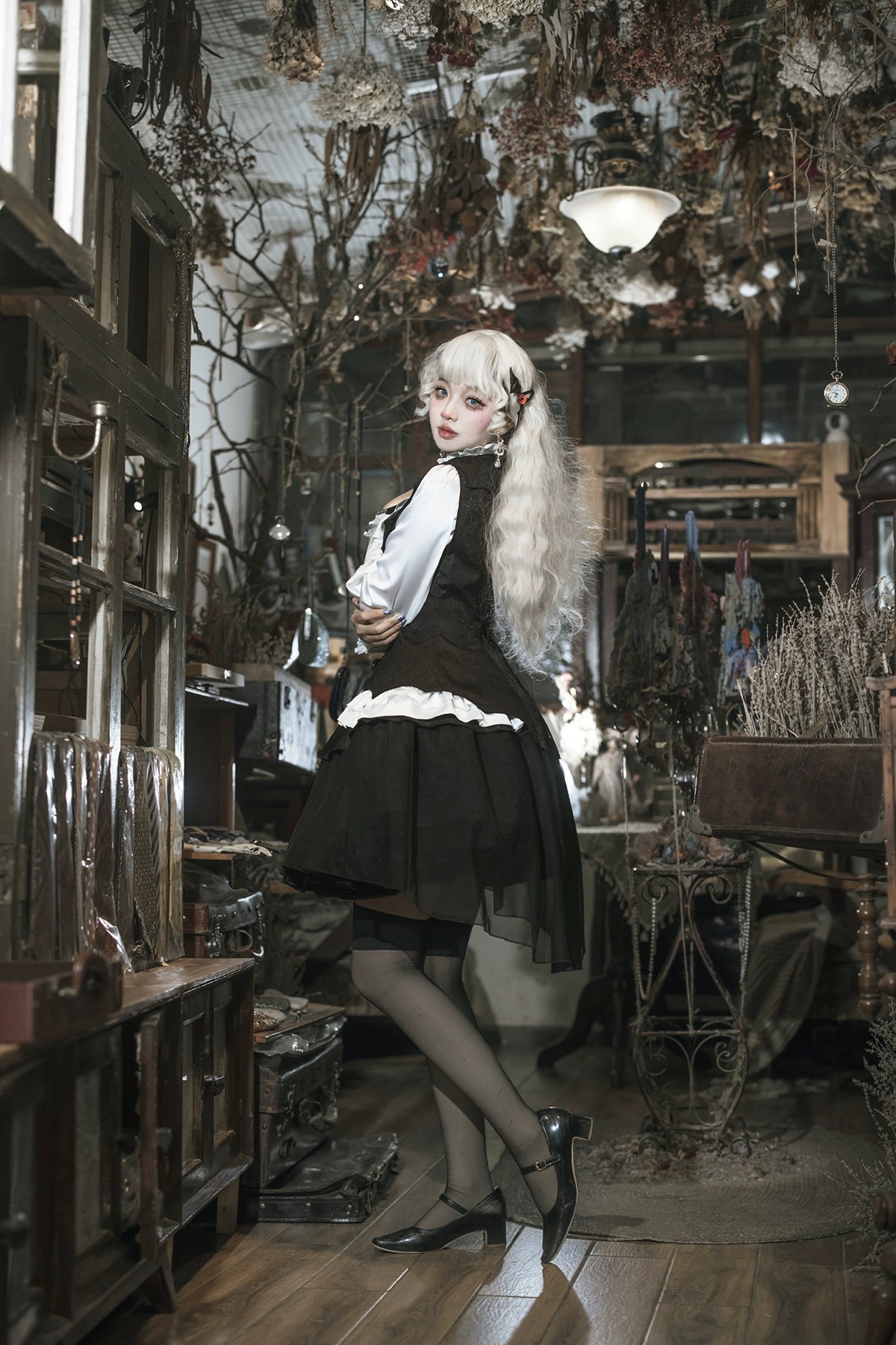 Letters from Unknown Star - Bloodline Duke - Gothic Lolita SK Suit Spider Web Vest and Blouse
