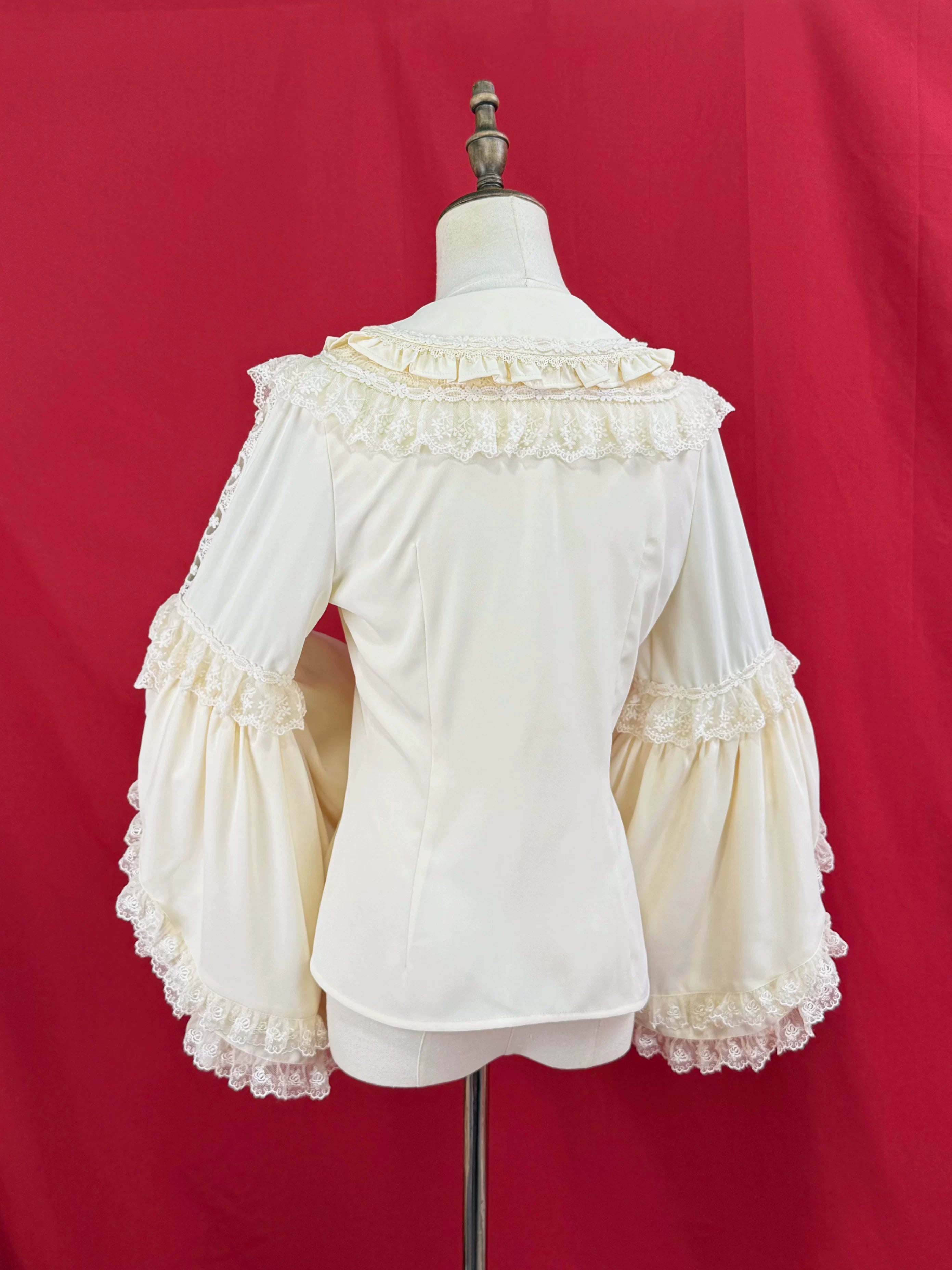 Snow Mochi - Classic Lolita Hime Sleeve Shirt, Lace Accent 44497:811294