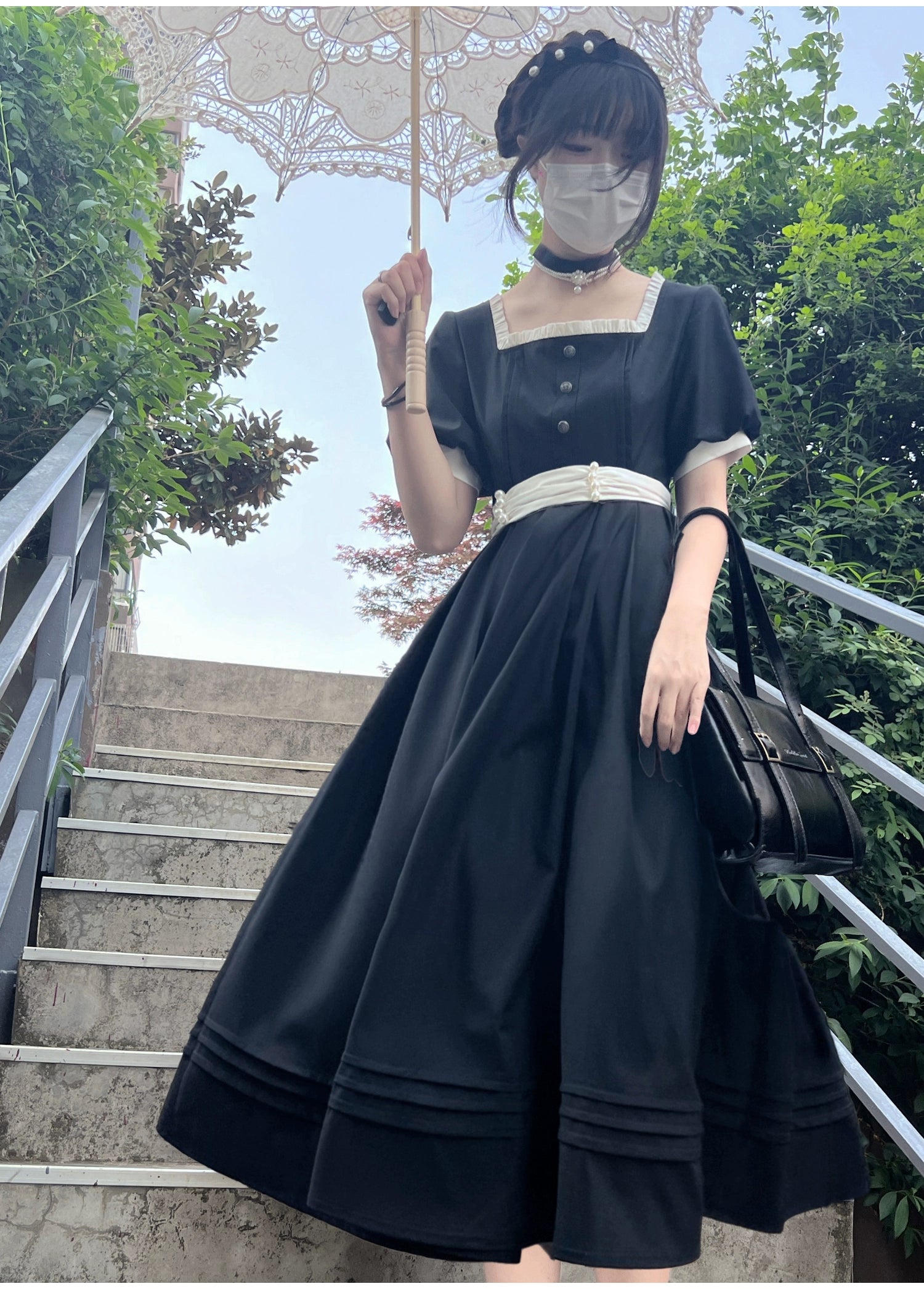 (BFM)HuTaoMuJK~Thoughts~Vintage Lolita OP Dress Square Neckline Black Lolita Dress 35832:504638
