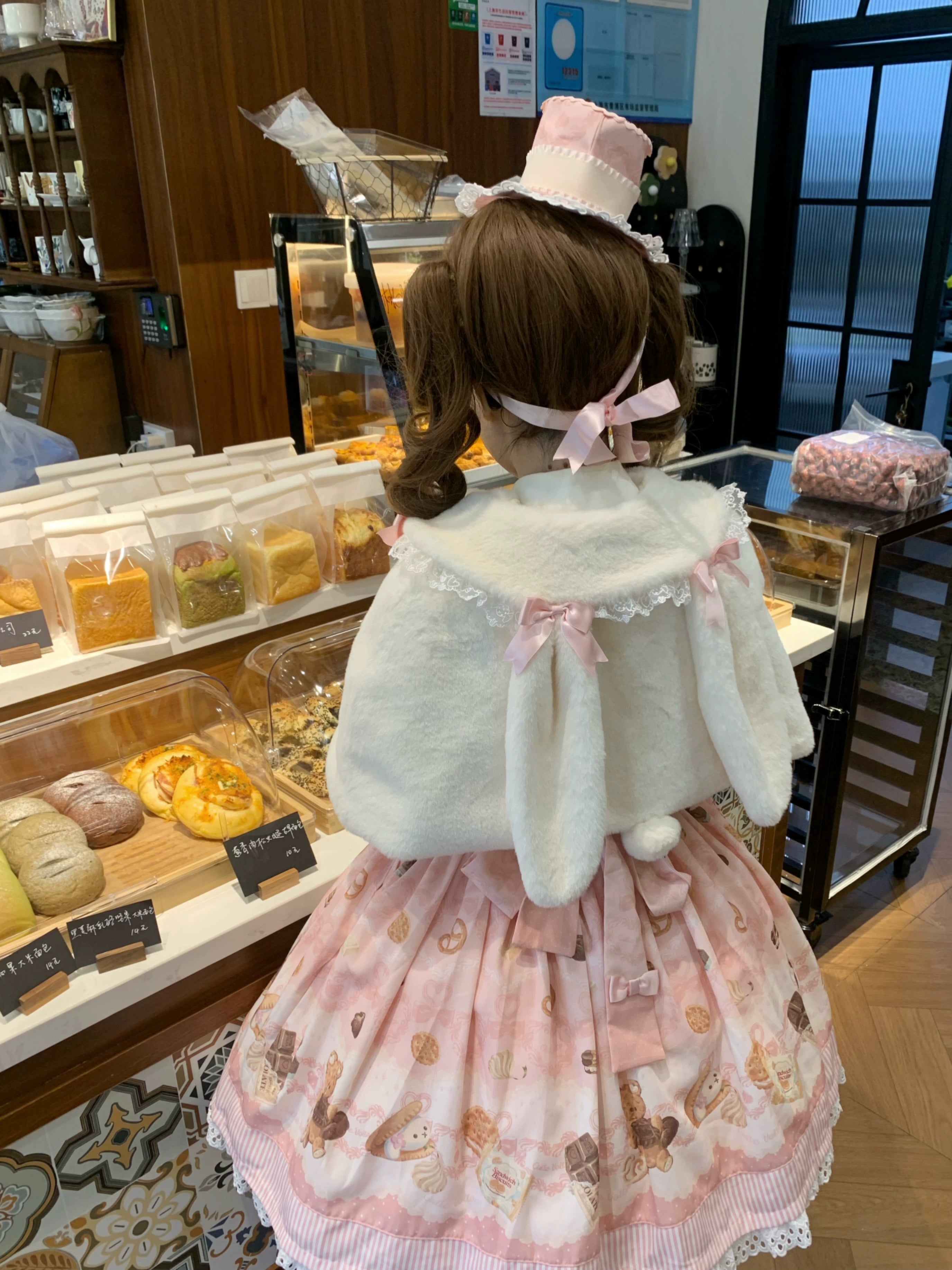 The Seventh Doll - Old School Lolita Cape Bunny Plush Short Coat