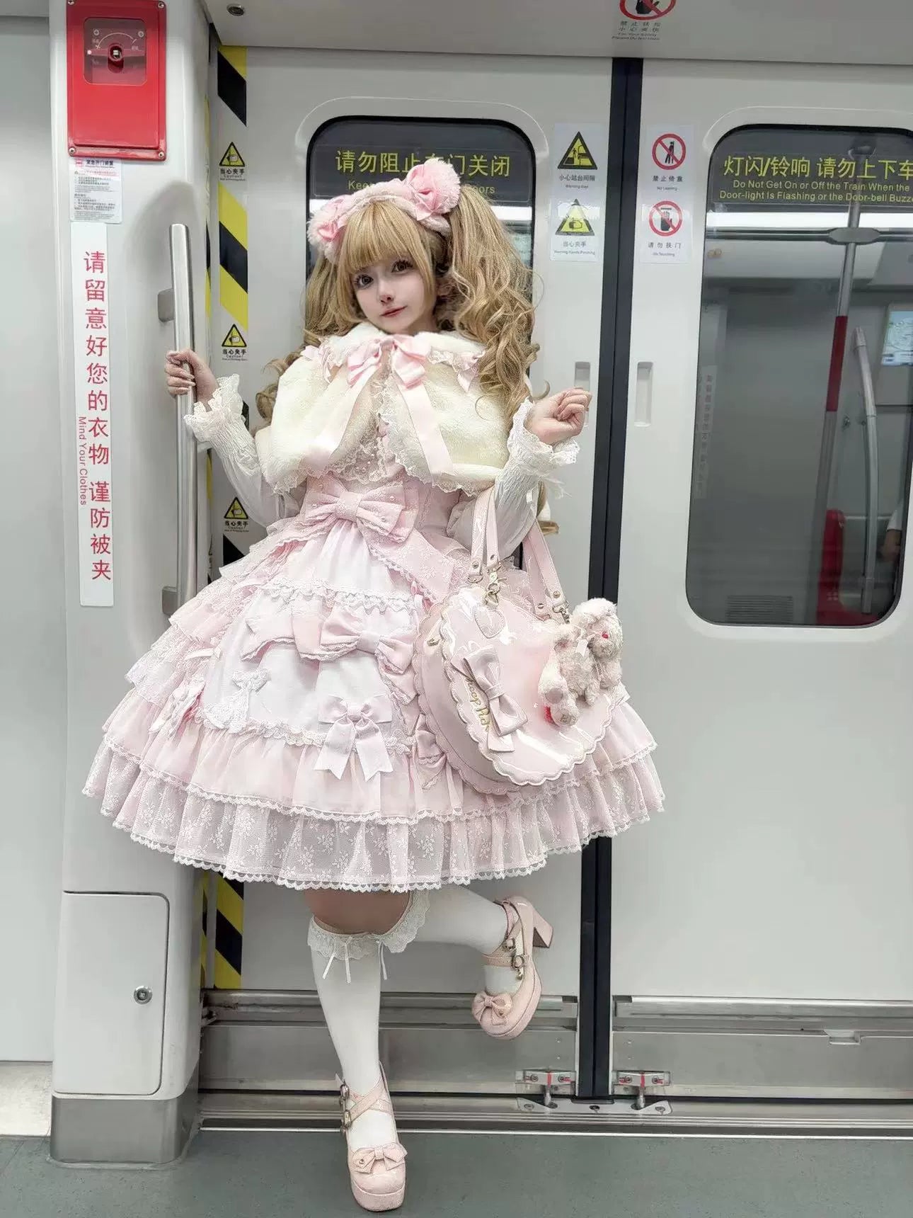 The Seventh Doll - Old School Lolita Cape Bunny Plush Short Coat