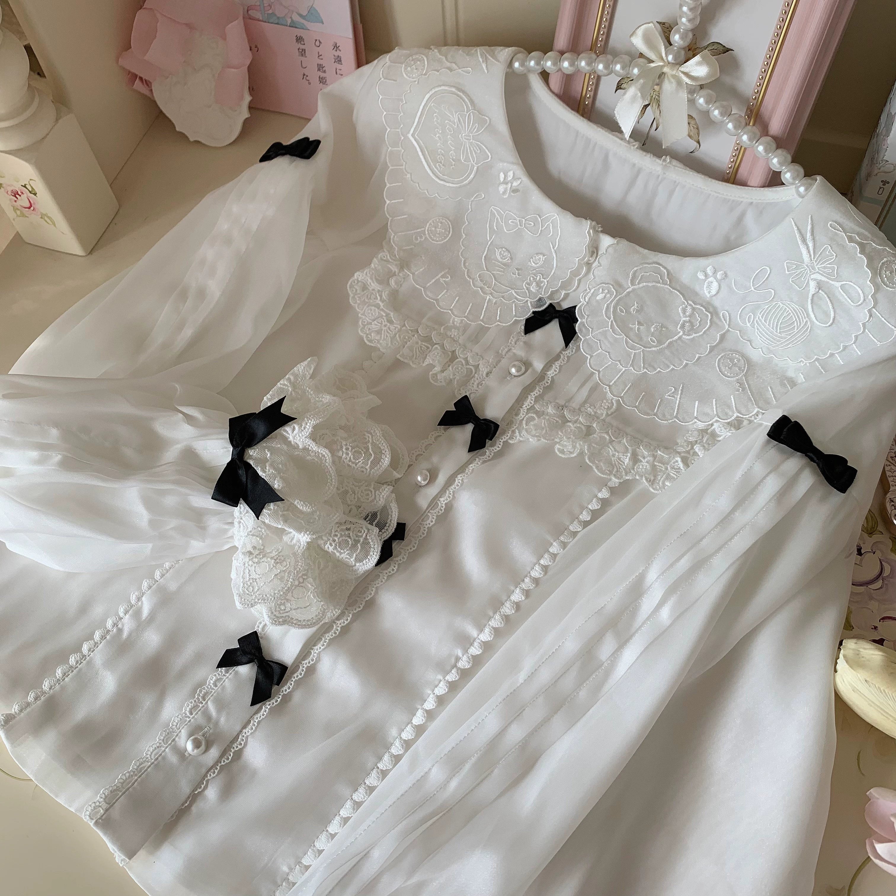 Flower Banquet - Sweet Lolita Blouse Embroidered Shirt with Long Sleeve S White X Black Bow