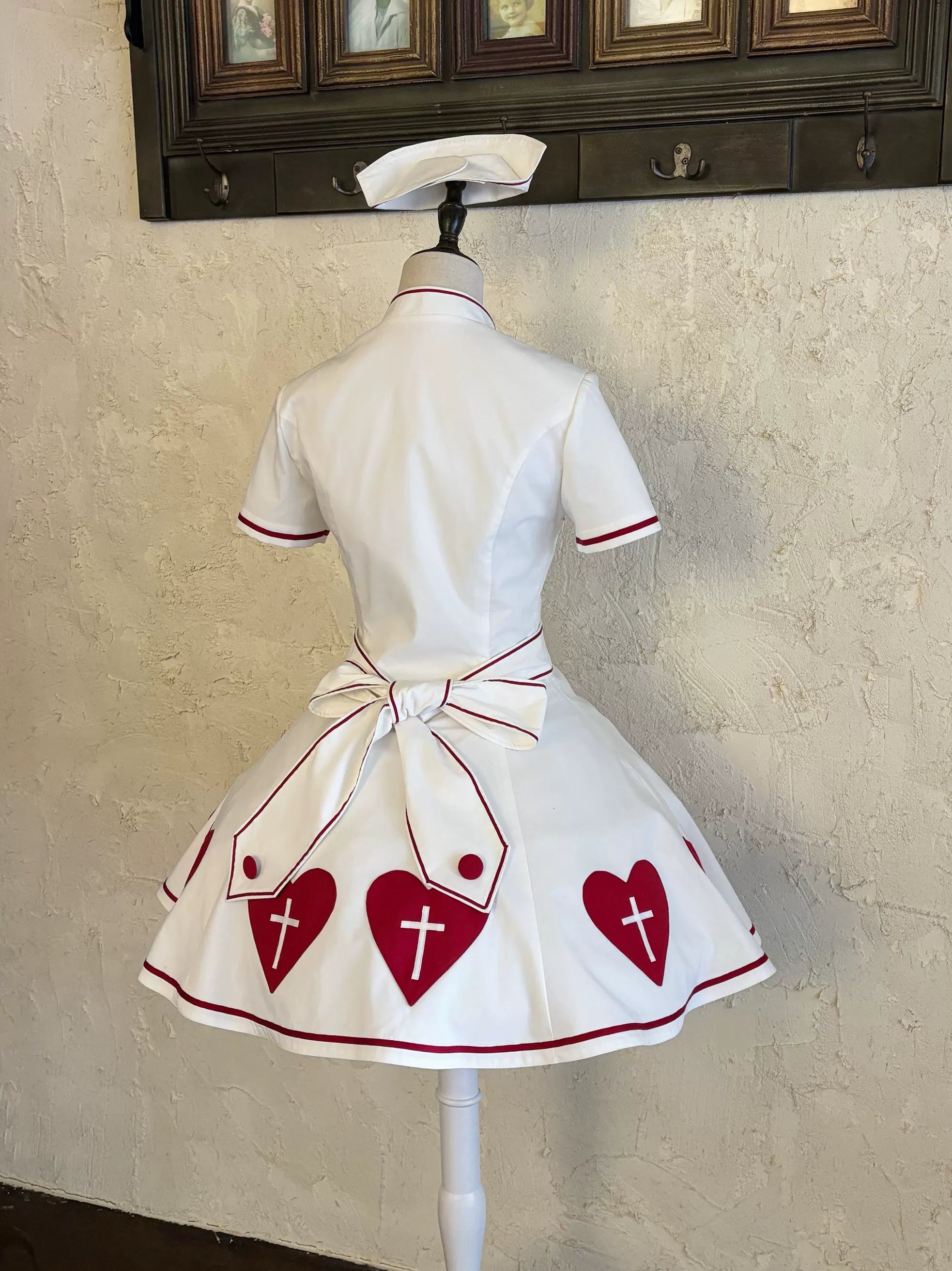 Sweet Heart Hospital - Old School Lolita Stand Collar OP Dress, Heart-cross Patches