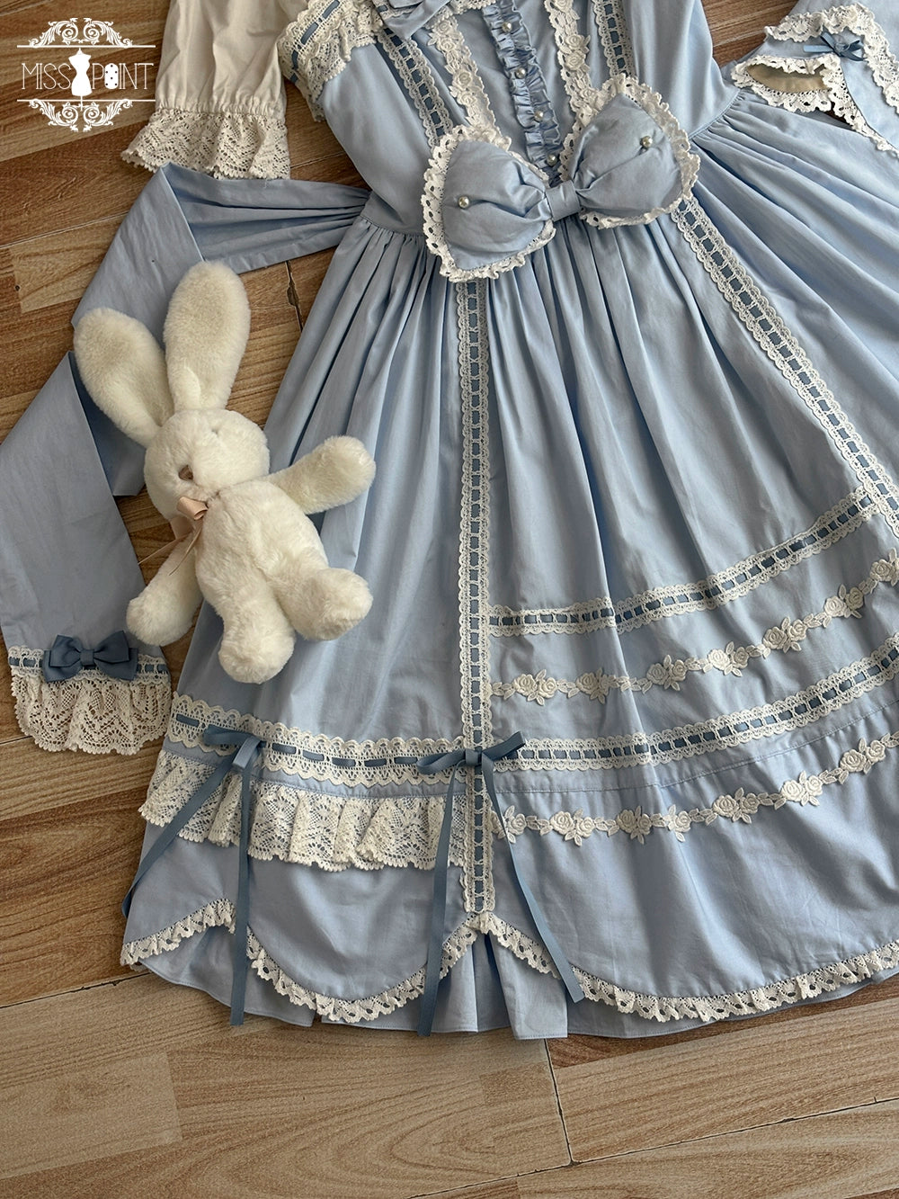 Vintage Petal Rabbit - Cotton Old School Lolita JSK Dress With Petal-Shaped Hem 43136:769637