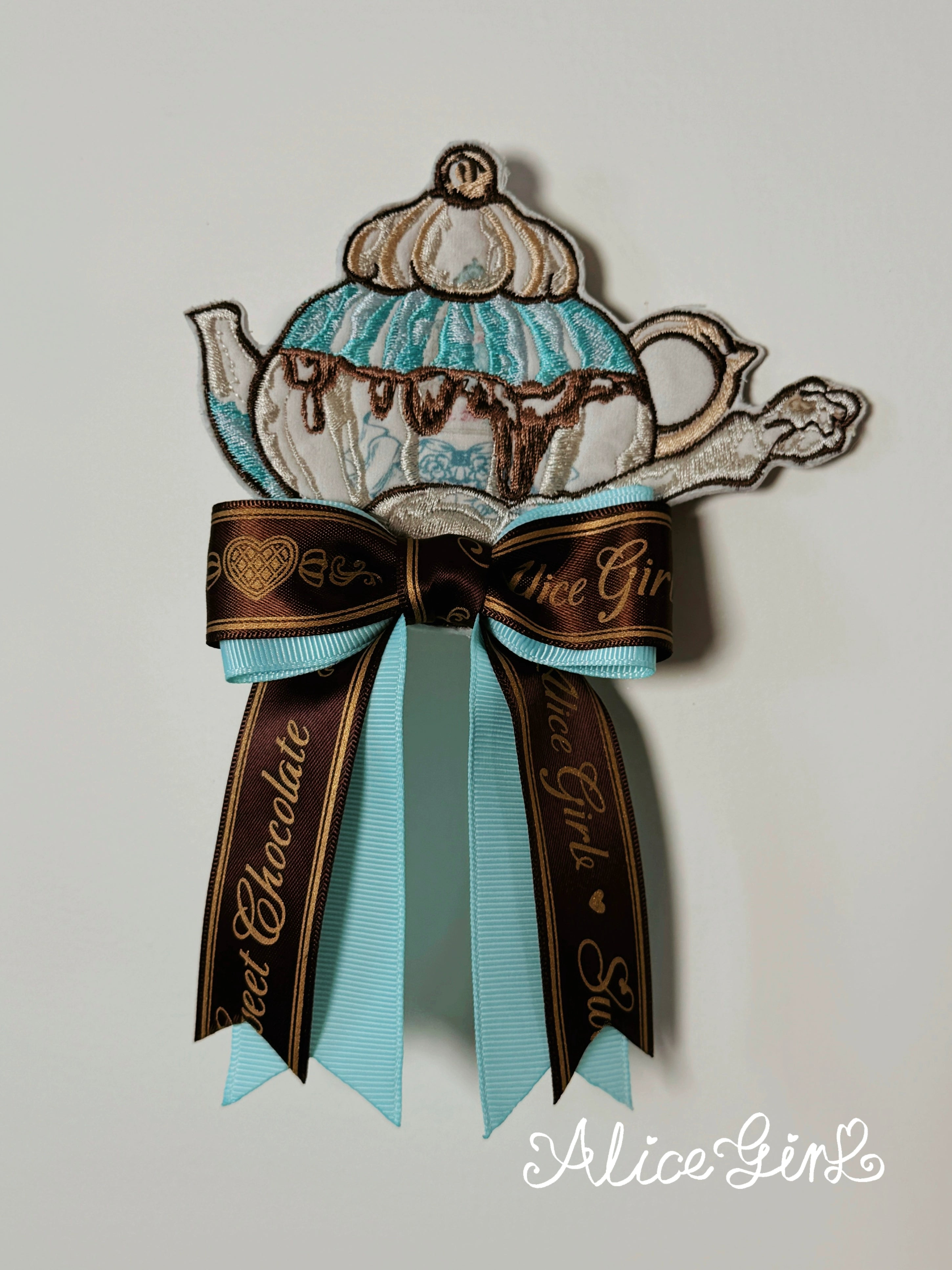 Alice Girl - Bear Chocolate Bar - Kawaii Lolita Headdress Set A Badge