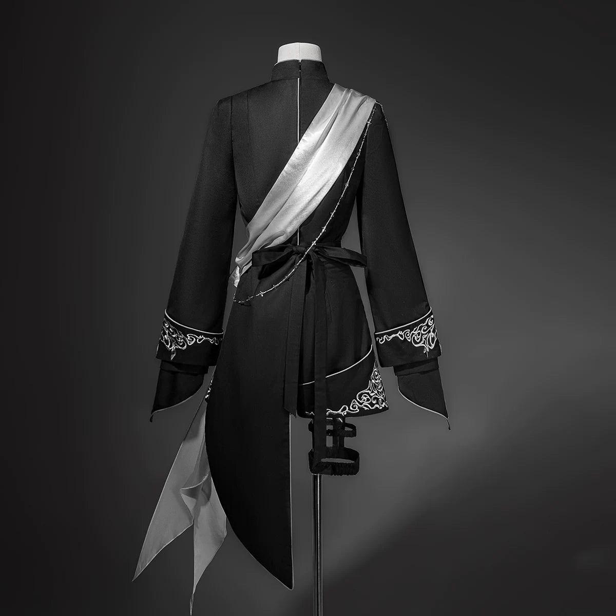 Oathbound Sword - Embroidery Ouji Lolita Set, High-Low Hem Coat 44438:808430