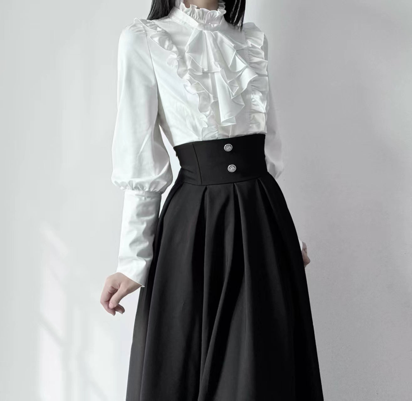 Nightingale Girl - Ode to Nobility - Gothic Lolita Mutton Sleeve Shirt, Detachable Jabot 44130:797079