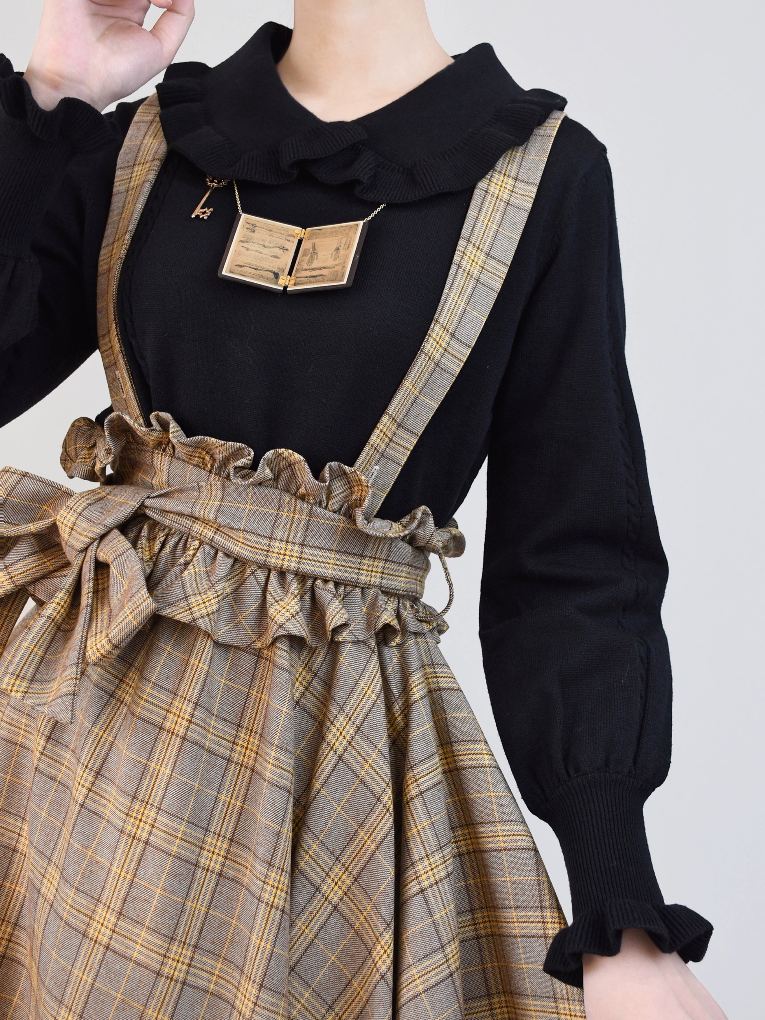 MIST - Japanese Style Lolita Sweater Puff Sleeves Knit Undershirt S black