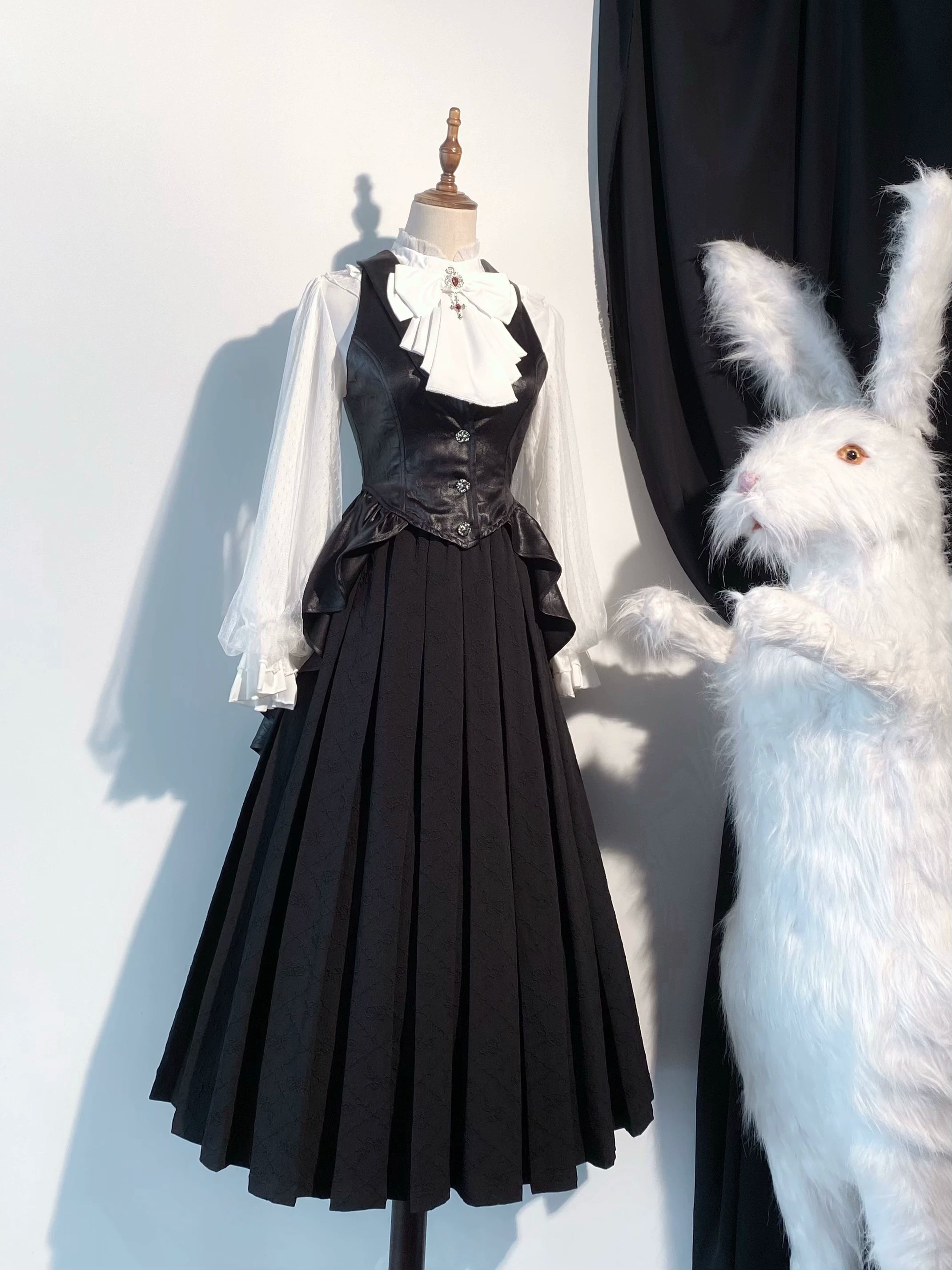 Bone Sword - Gothic Lolita Slim Fit Vest, Bone-sword Embroidery Black - Vest Only (without jabot) - pre order S