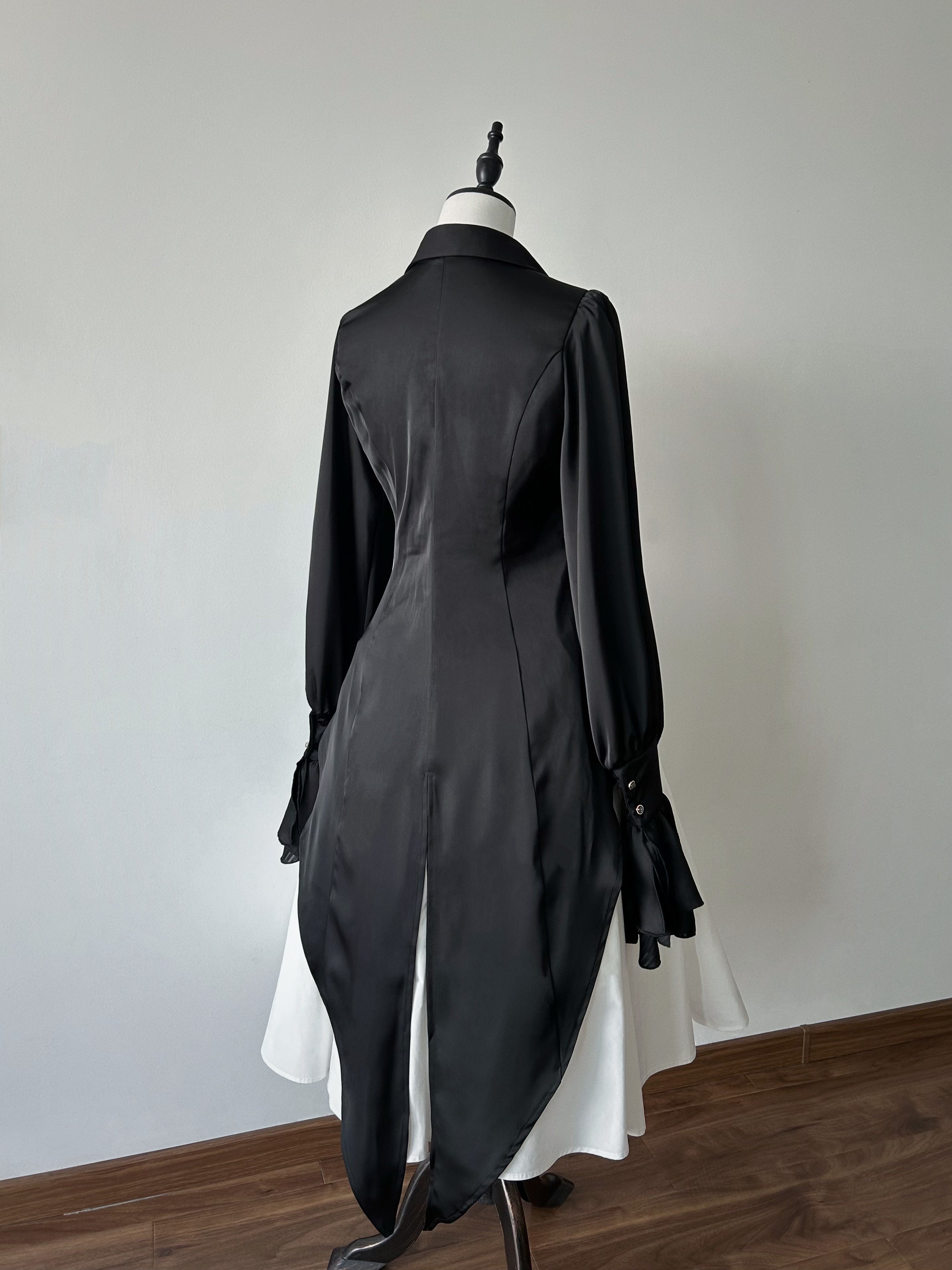 Muppet Mind Ben~Dream~Ouji Lolita Blouse Elegant V-neck Swallowtail Hem Shirt 42630:747297