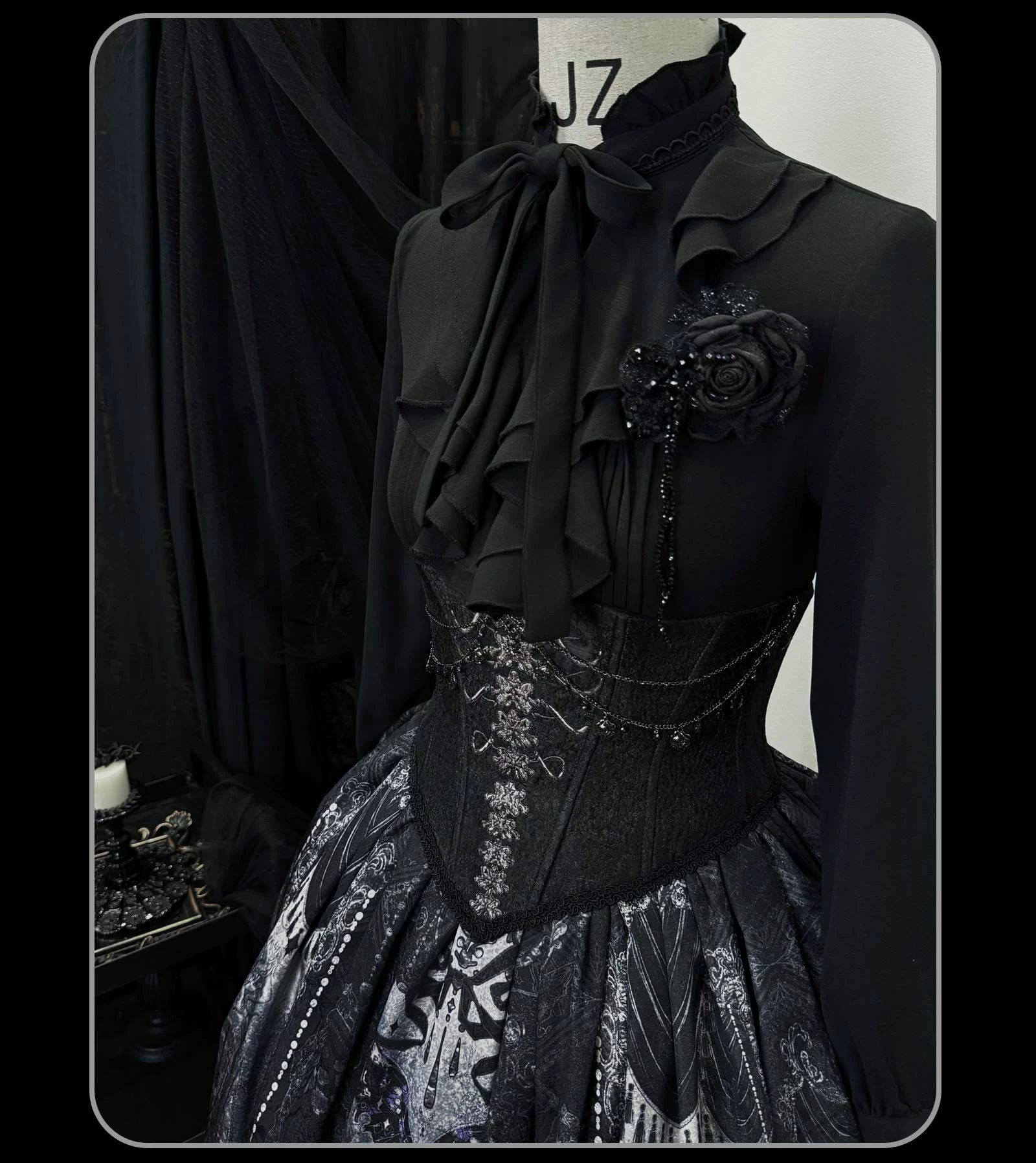 Bone-Eroded Butterfly - Gothic Lolita JSK & SK Set 44051:793305