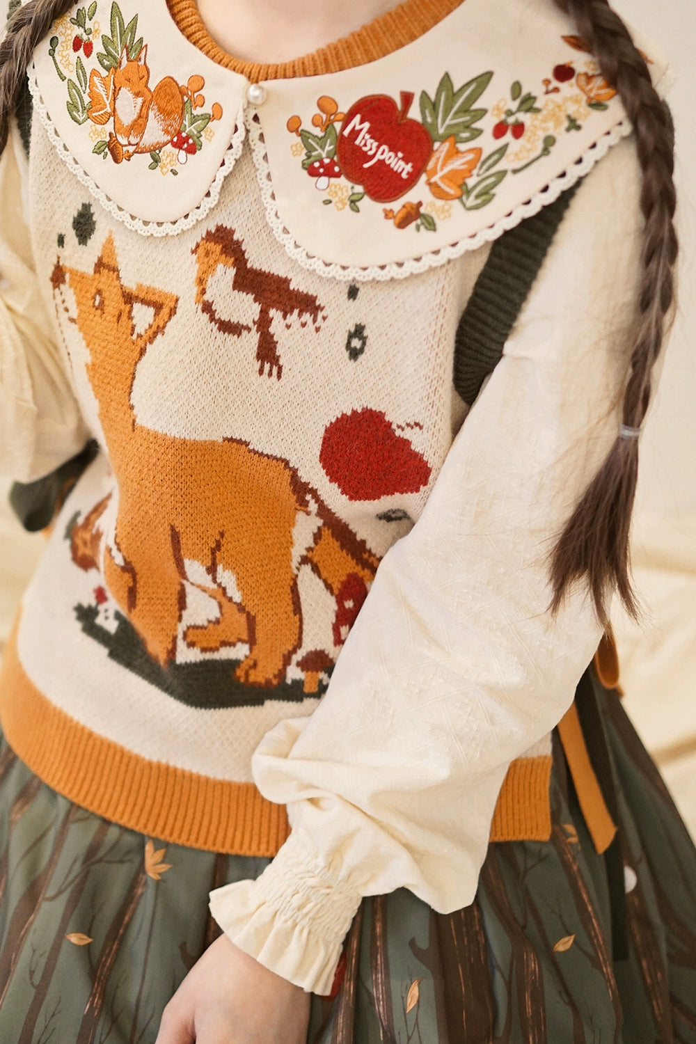 Miss Point - Chubby Fox in the Forest - Kawaii Lolita Accessories Knitted Fox Scarf Embroidered Faux Collar