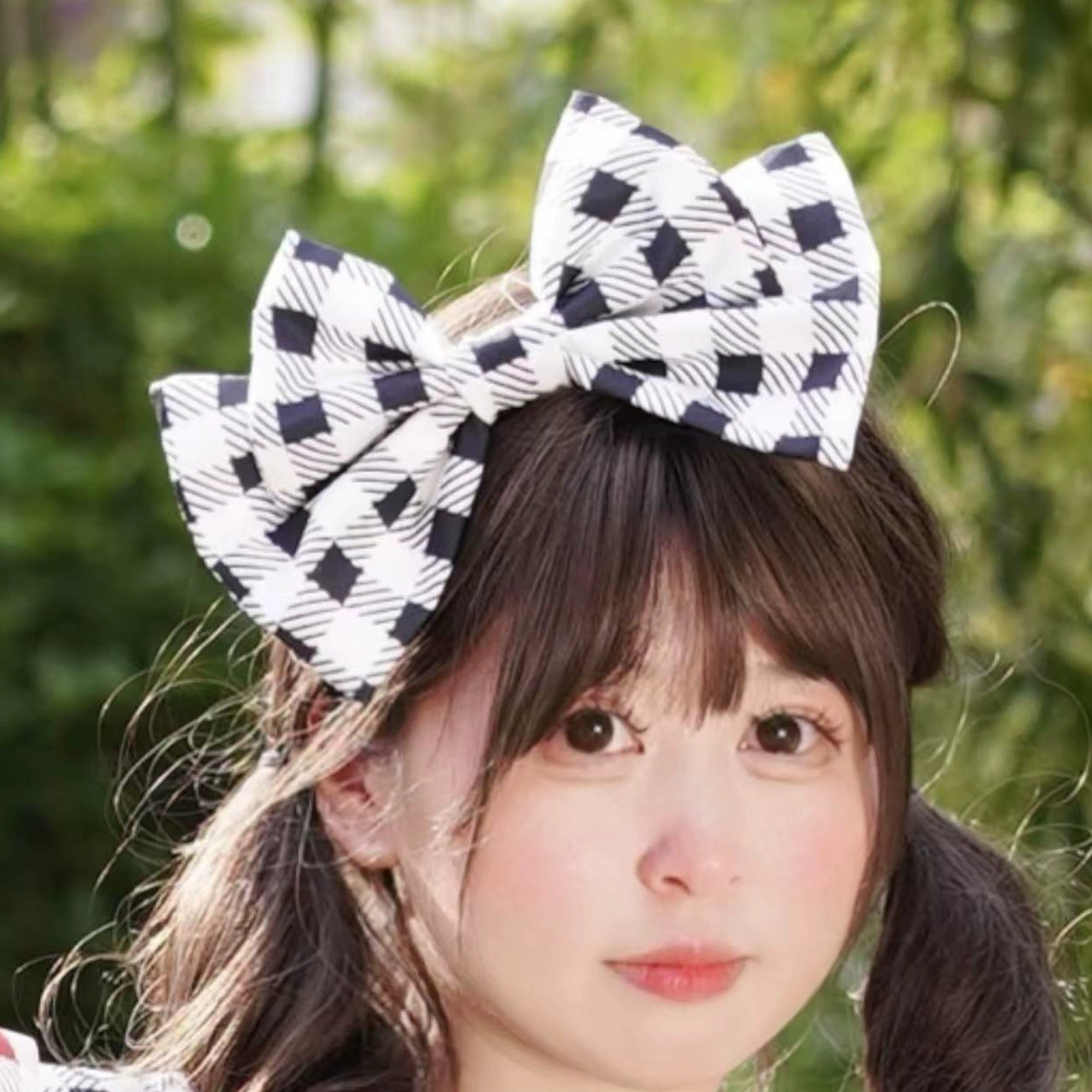 Chubby Cat Diary - Gingham Strawberry - Plus Size Country Lolita OP Dress Black KC Only (free size / choose M) S