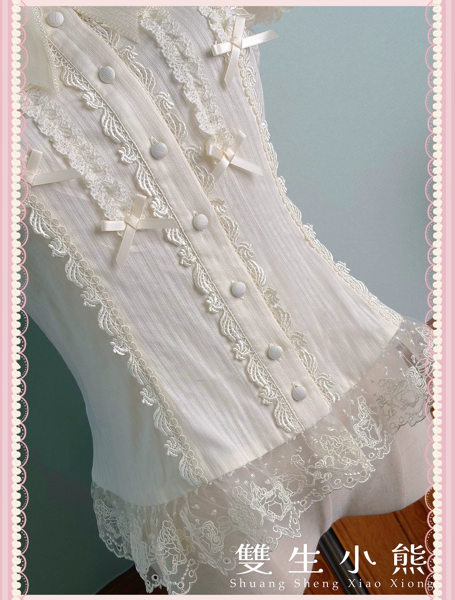 Macaron - Sweet Lolita Short Sleeve Shirt, Lace & Bow Details