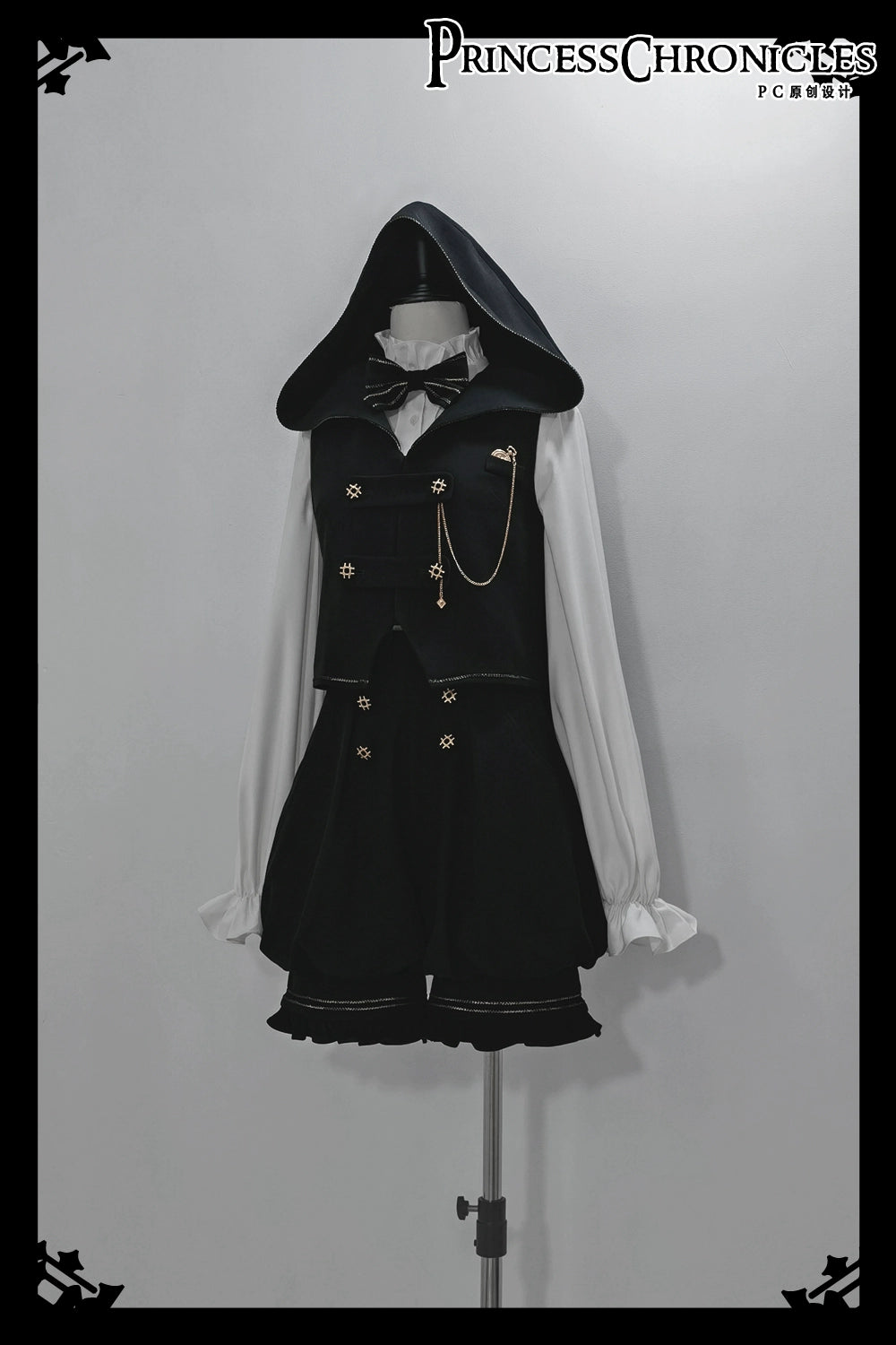 Princess Chronicles - Desperate Bunny - Ouji Lolita Vest Shorts Set