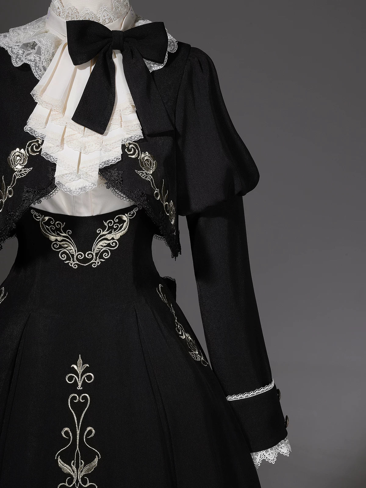 Violin Variations - Gothic Lolita Bust-supporting Dress Set, Violin Embroidery