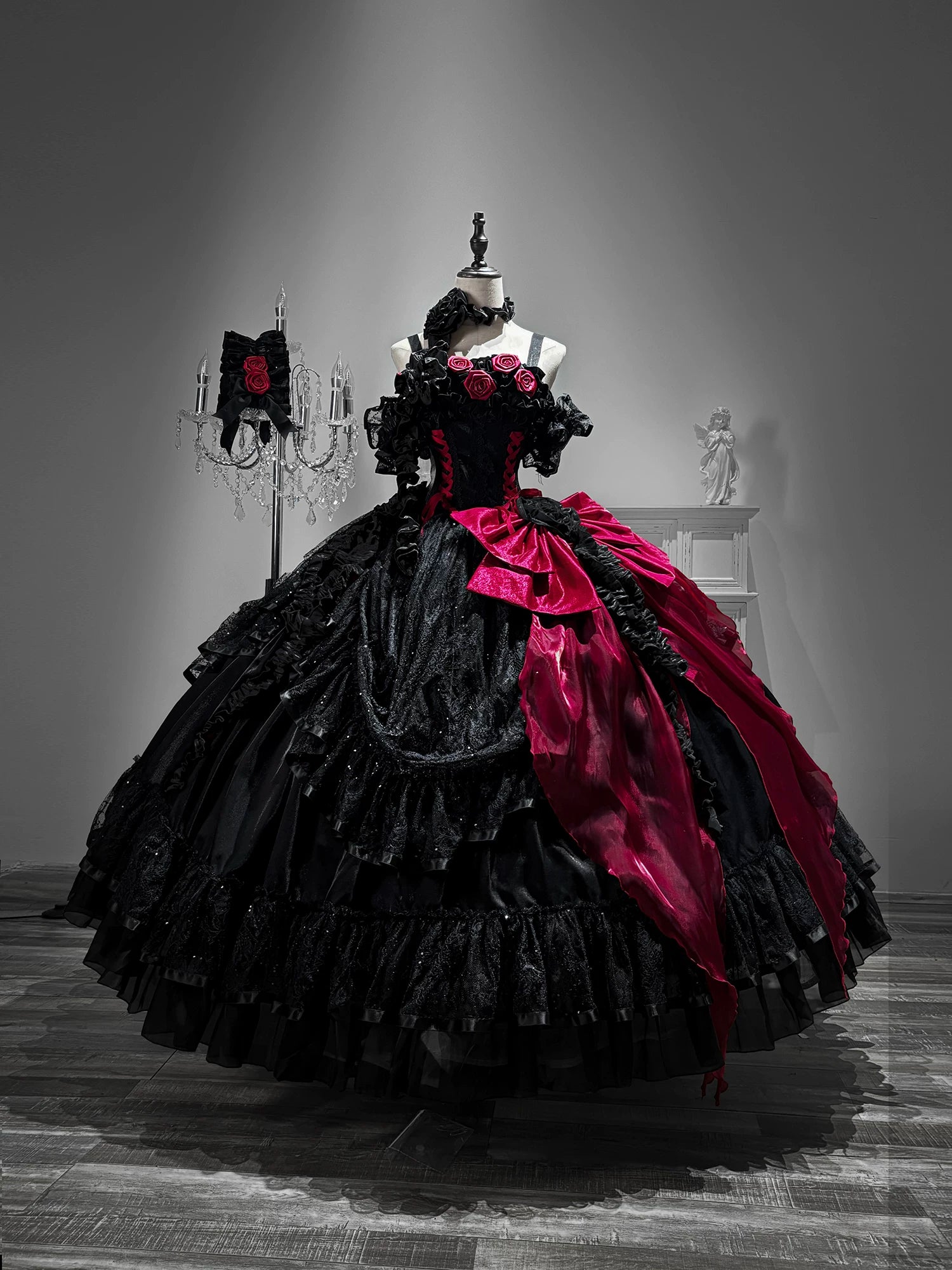 Silent Manor - Gothic Lolita Wedding Corset JSK Dress, Lift-Up Hem Black Dress (with red rose and red ribbons) S