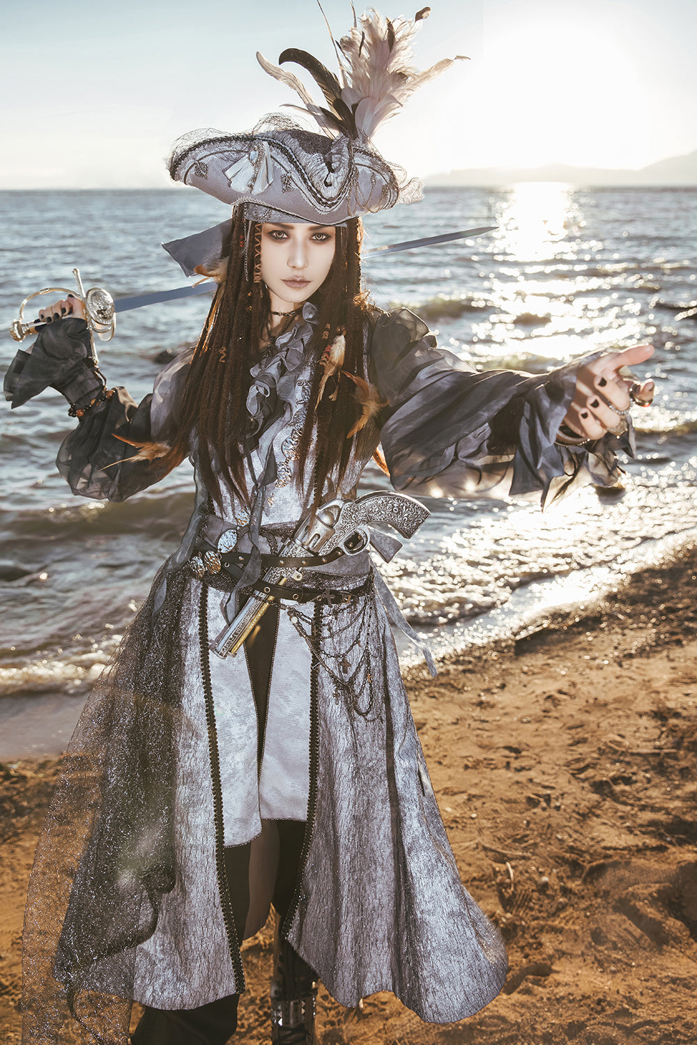 Immortal Thorn~Eternal Treasure Voyage~Sleeveless Ouji Lolita Vest Coat with Rose Embroidery 42744:751713