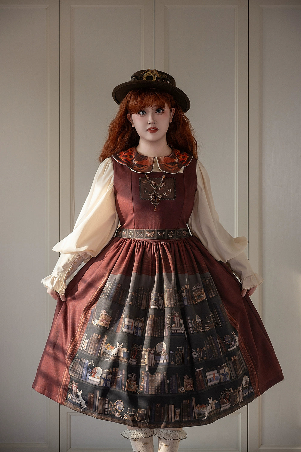Miss Point - German Bookshelf - Classic Lolita Blouse, Butterfly-Shaped Collar 44025:792013