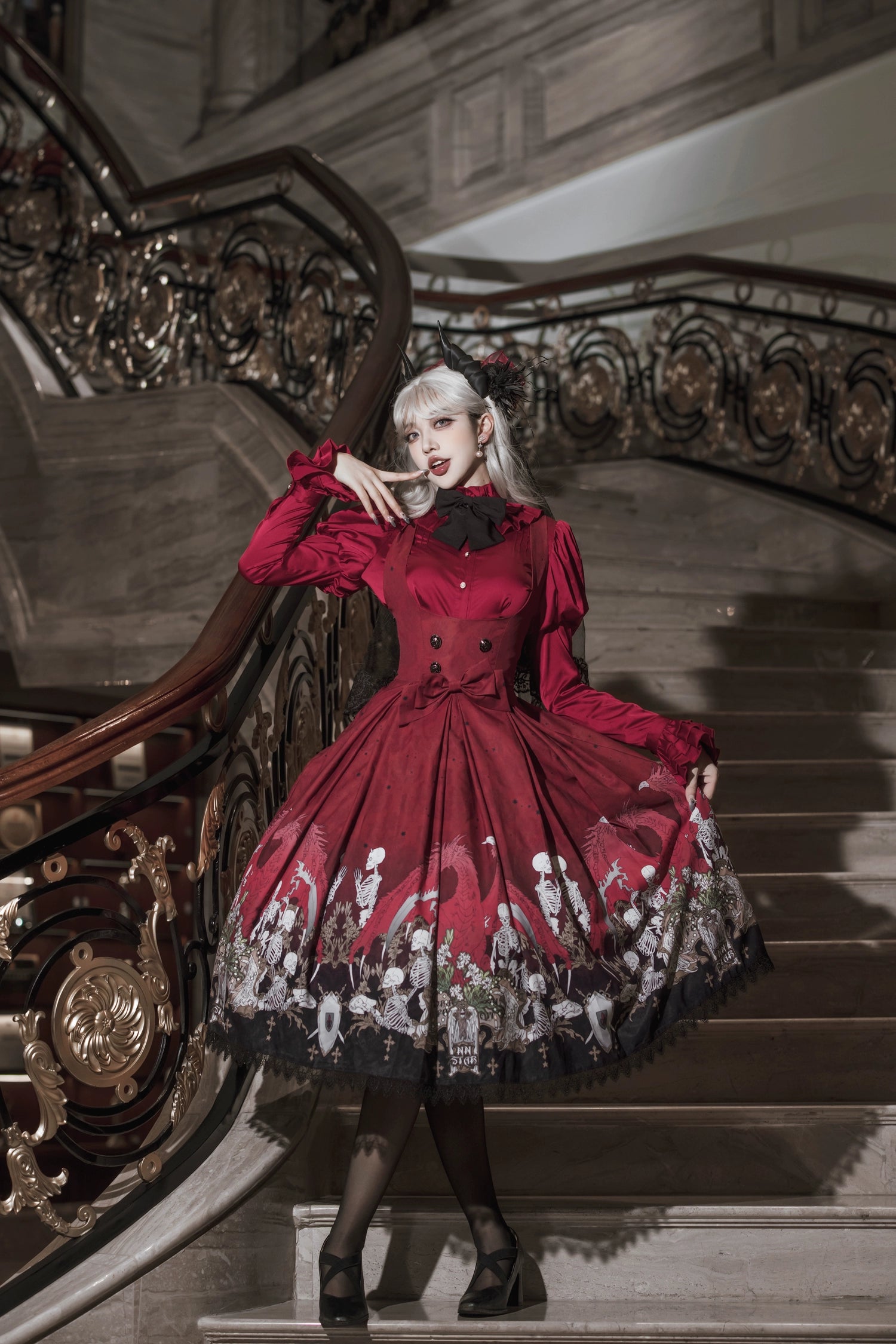 Nn Star - Dragon Bone Lily - Bone Printed Bust-Supporting Gothic Lolita JSK