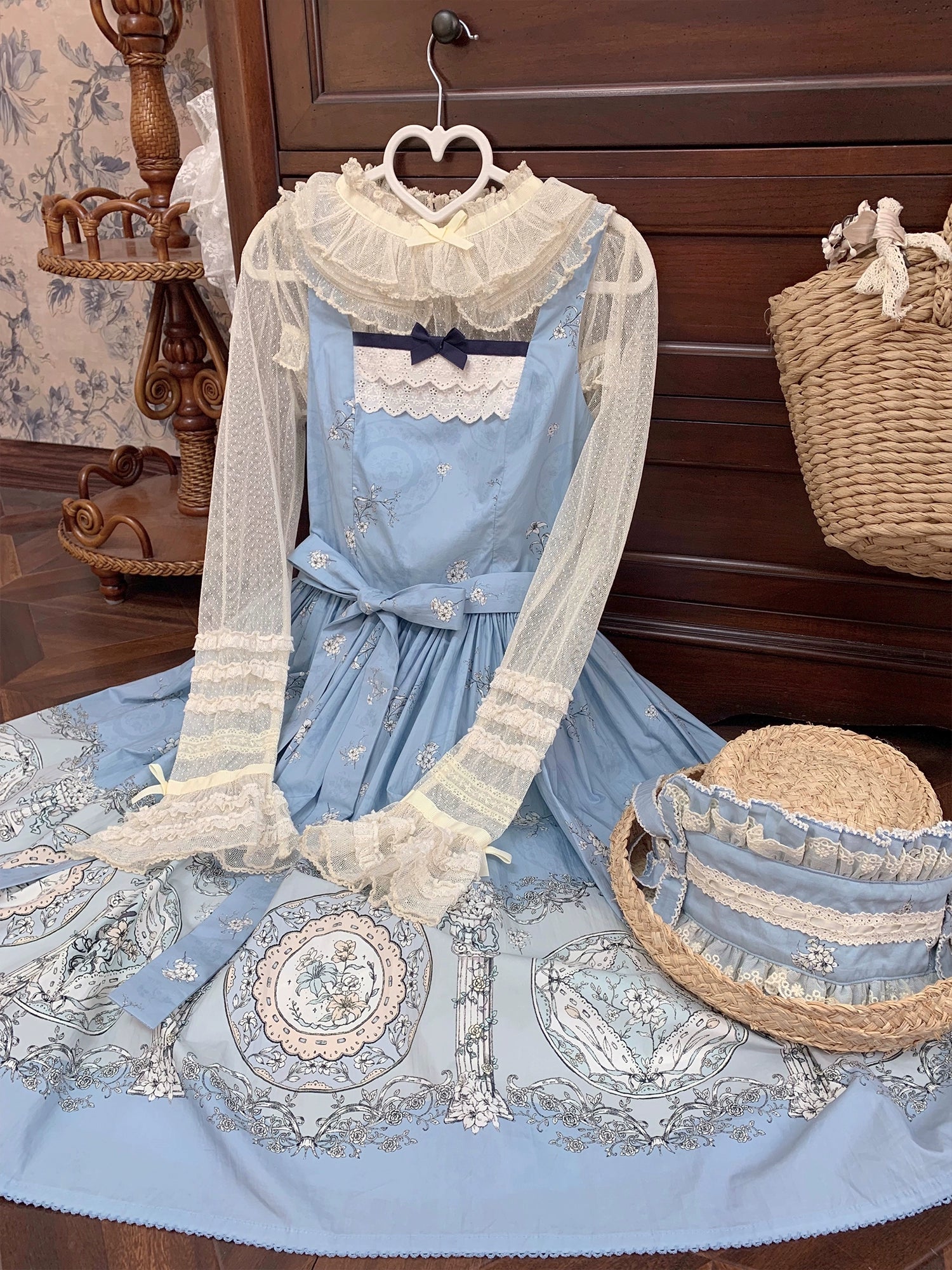 DreamWhale - Small Porcelain Plate - Classic Lolita JSK Printed Dress 43990:790738