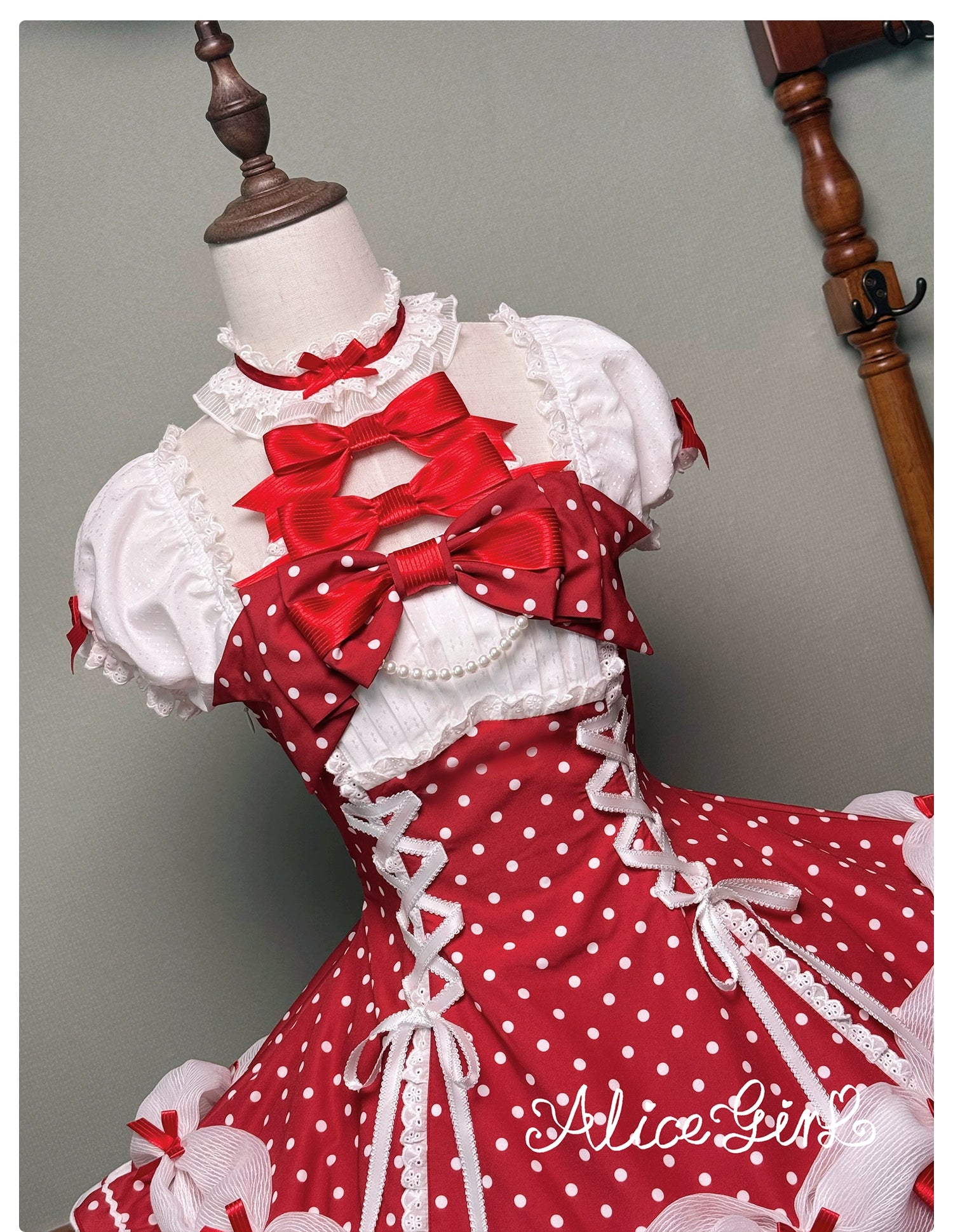 Alice Girl - Old School Polka Dots - Halter Neck Sweet Lolita OP Dress 43701:783538