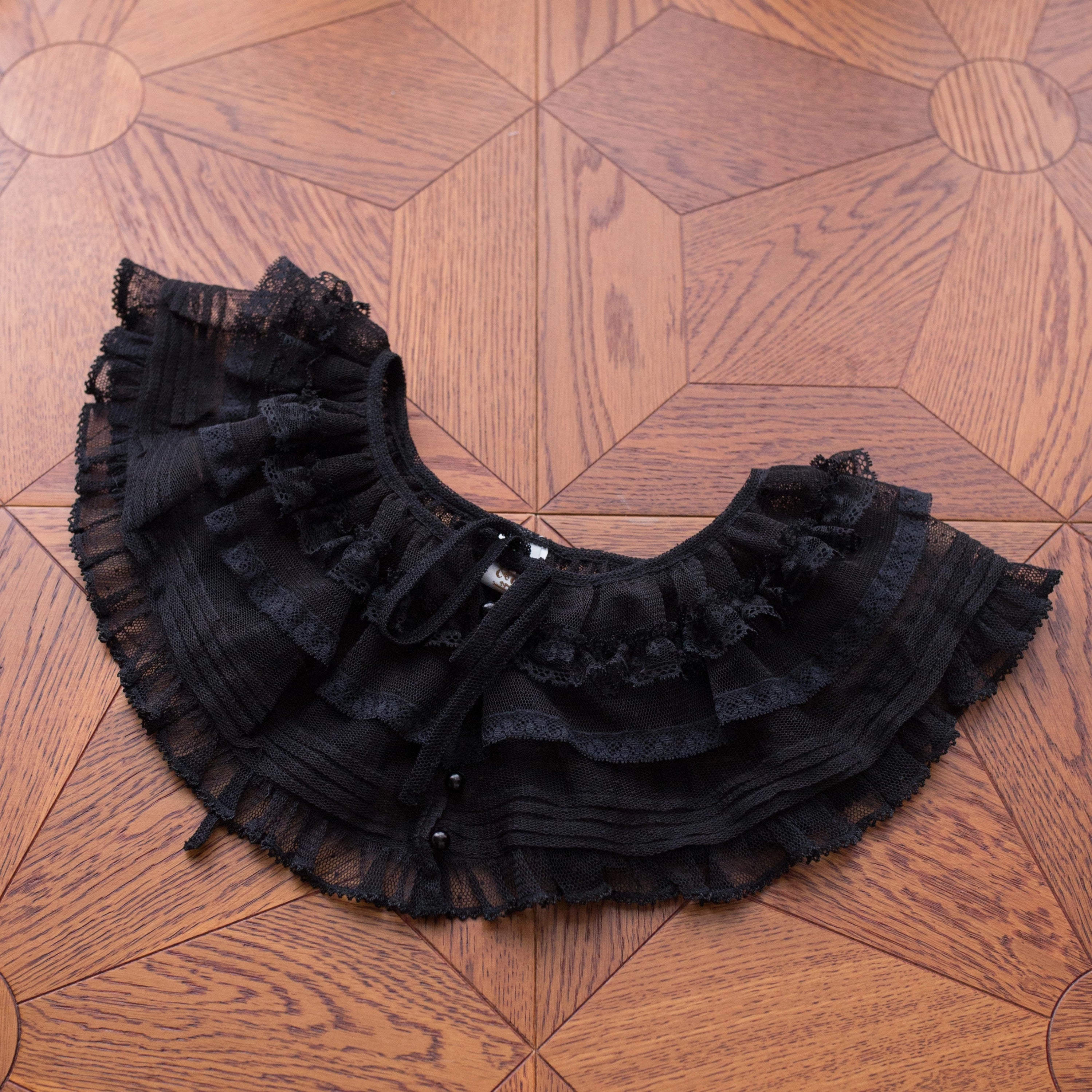 Vernal Feast - Polka Dot Lolita Blouse, Ruffled False Collar (L M S) 44710:819664