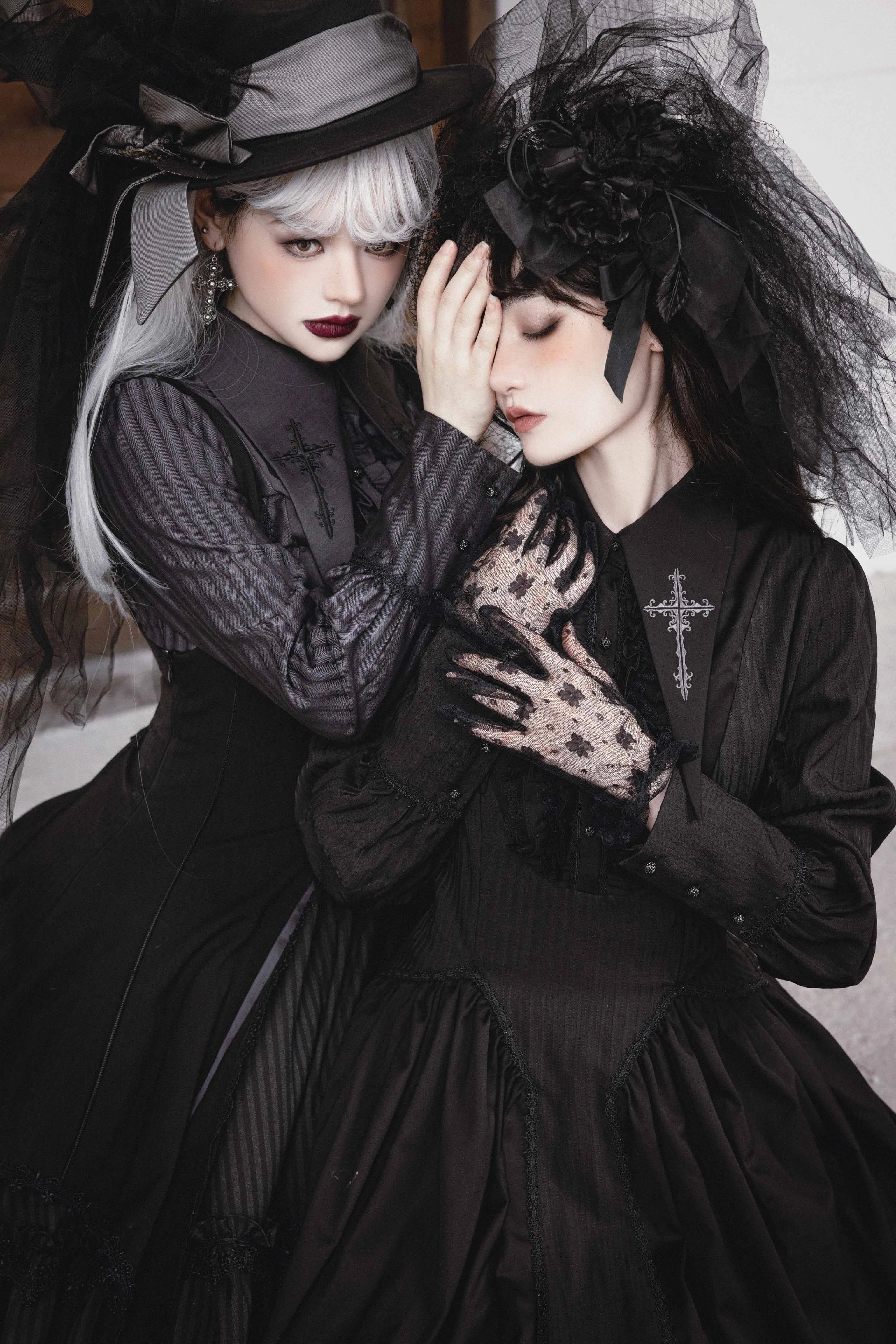 Lilizi - Redemption Song - Gothic Lolita OP Dress Cross Embroidery Tiered Hem