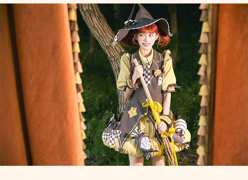 Piggy Bun- Witch Paradise - Kawaii Lolita OP Witch Themed Dress with Pointed Hem Vest