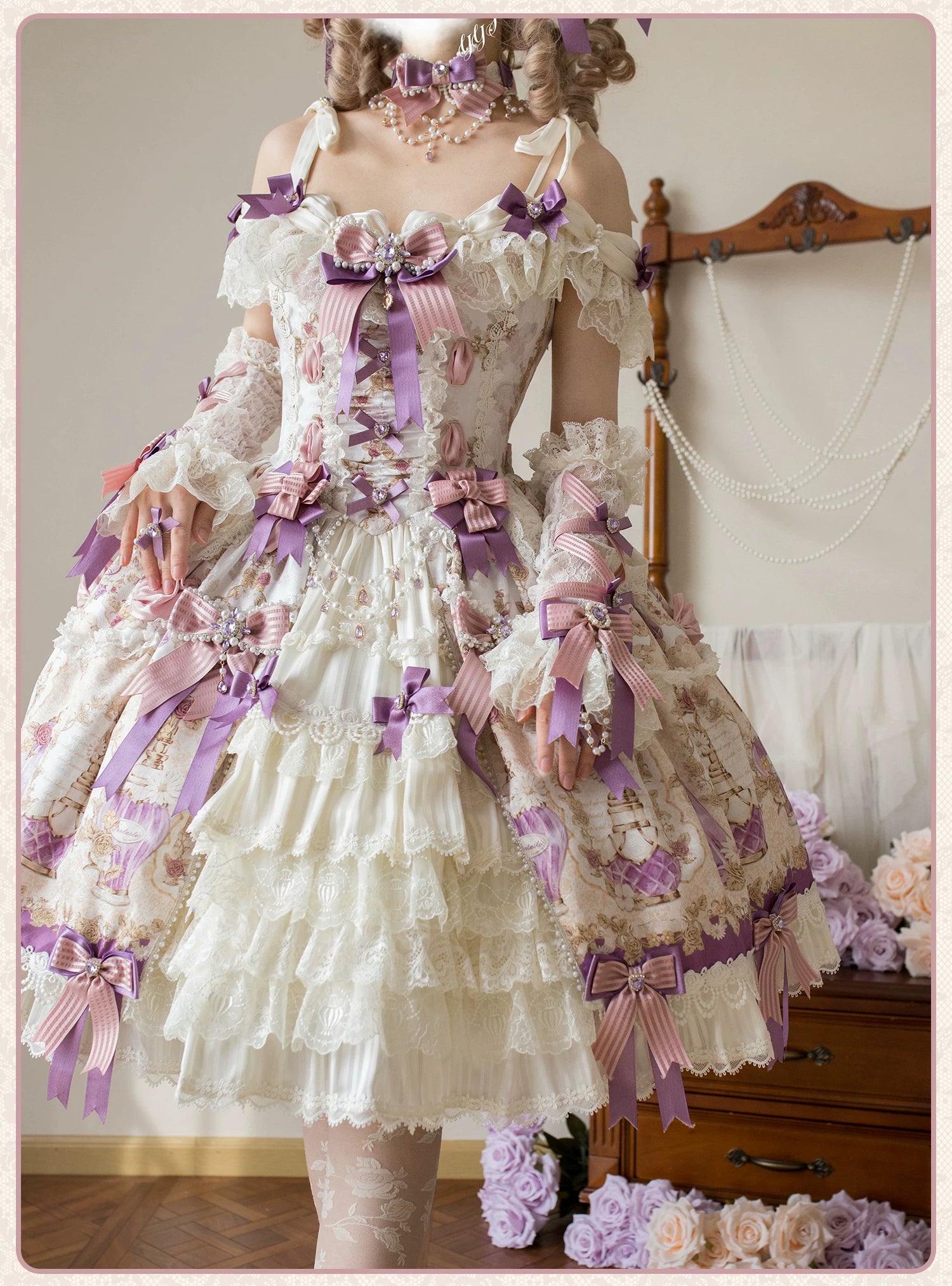 Antique Gem Fragrance - Gorgeous Classic Lolita Dress Set, Floral and Bottle Print 45483:851745