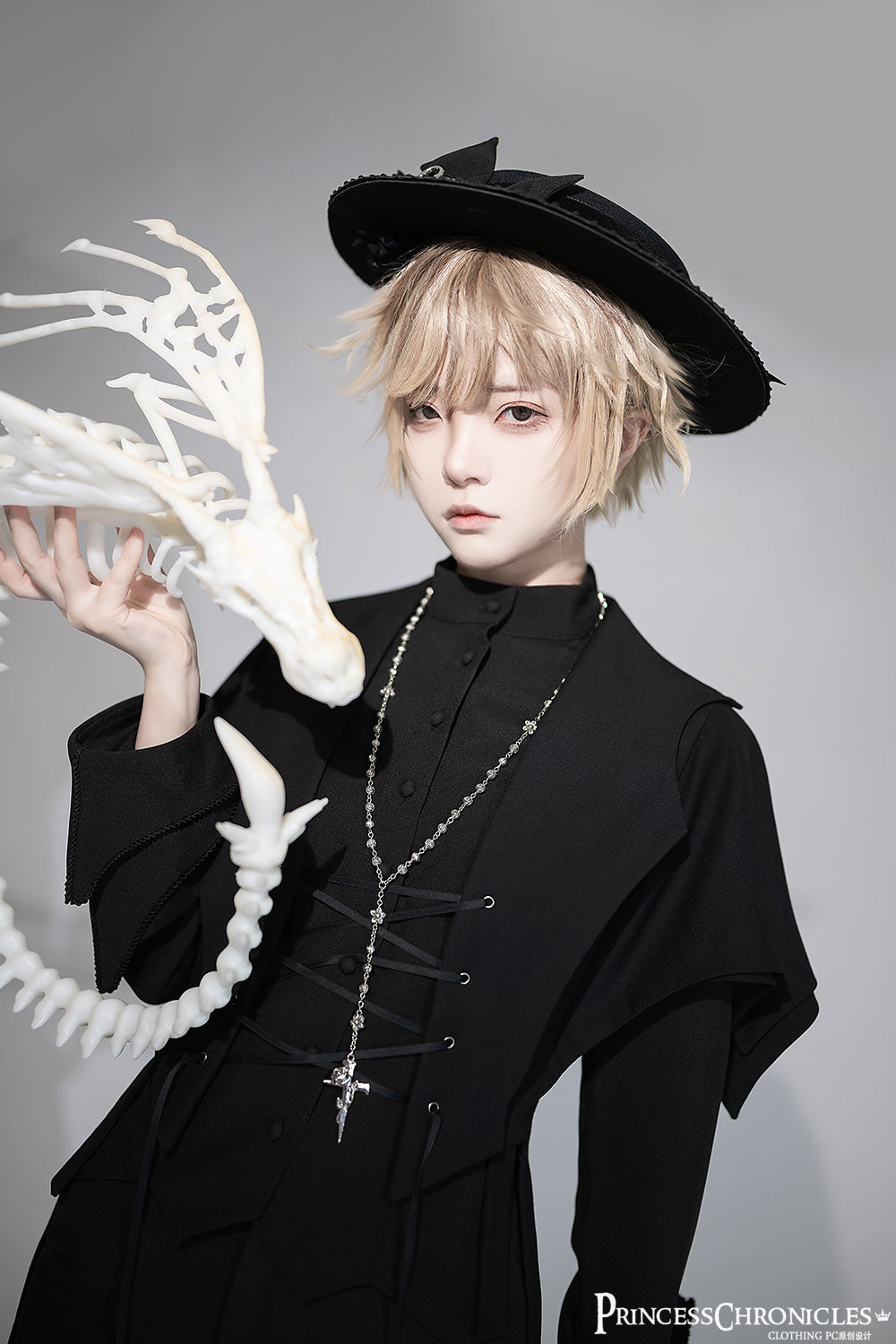 Princess Chronicles - Yan Ye - Ouji Lolita Irregular Hem Black Shirt