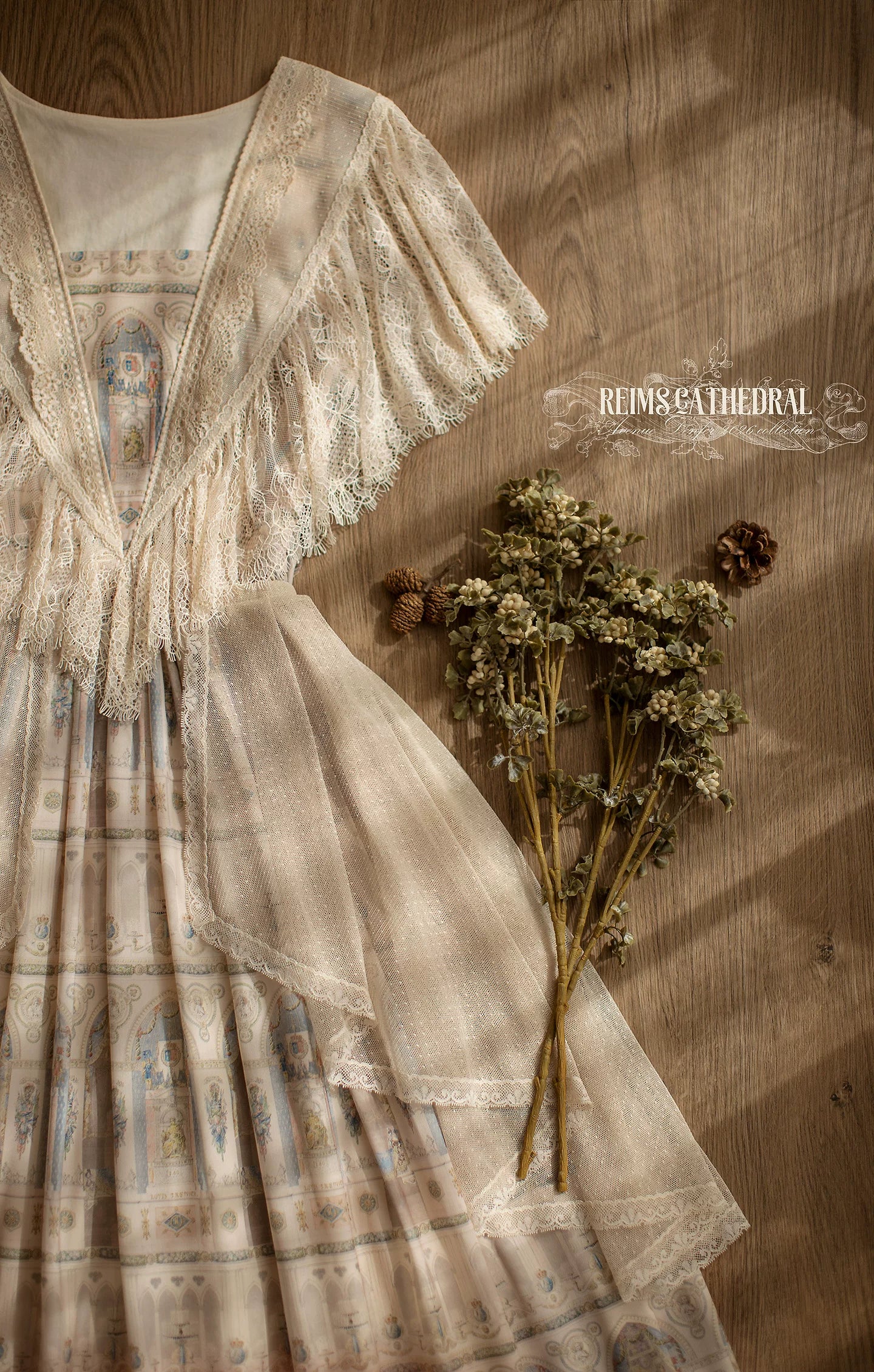 Reims Cathedral - Printed Classic Lolita Dress, Detachable Gauze Outlayer 44701:819179