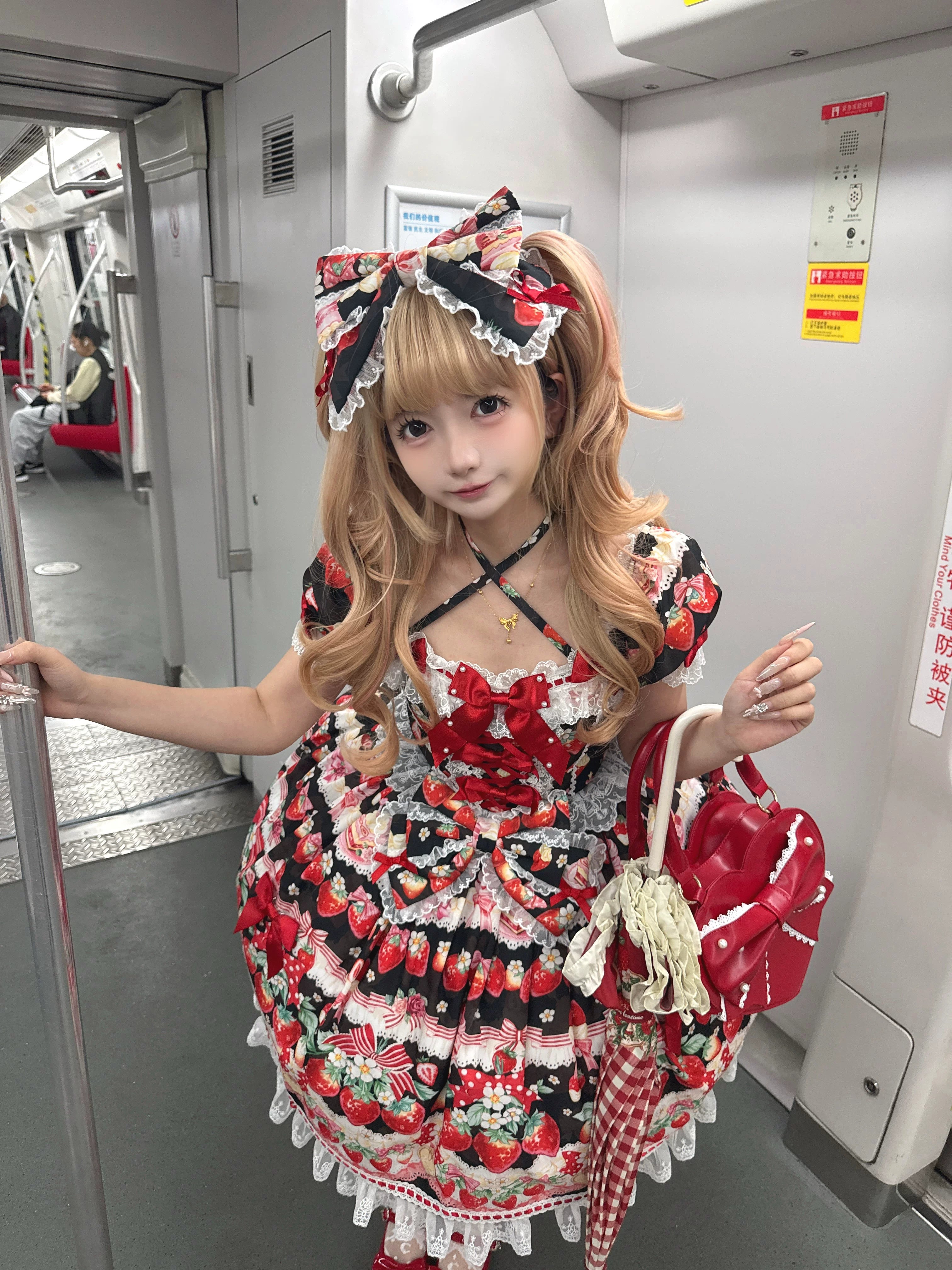 Strawberry Cream Bouquet - Printed Sweet Lolita OP Dress, Halter Neckline