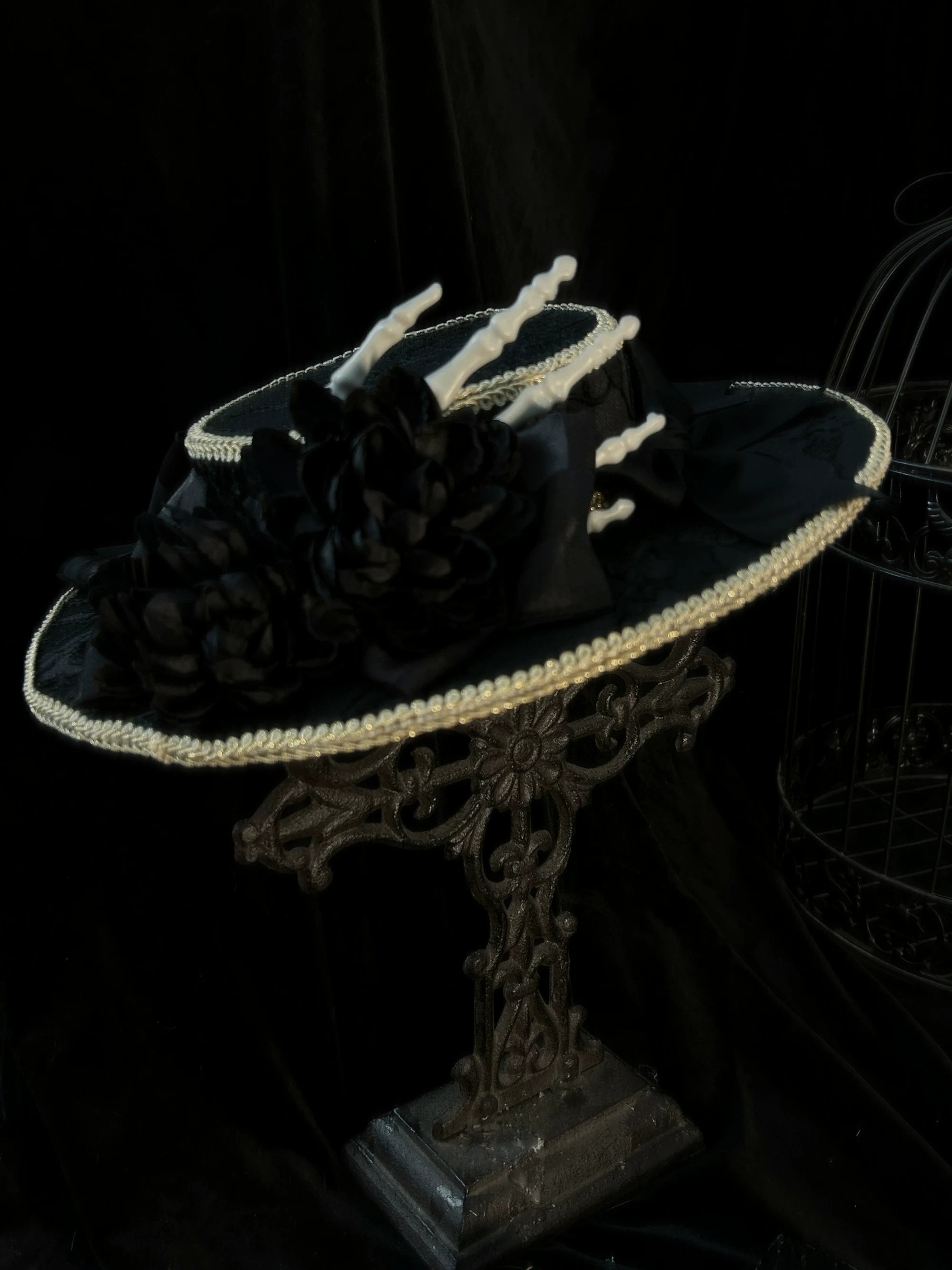 Genesis and Armageddon - Gothic Lolita Accessory, Skeleton Hand Decoration Black - Wide-brim Hat One Size