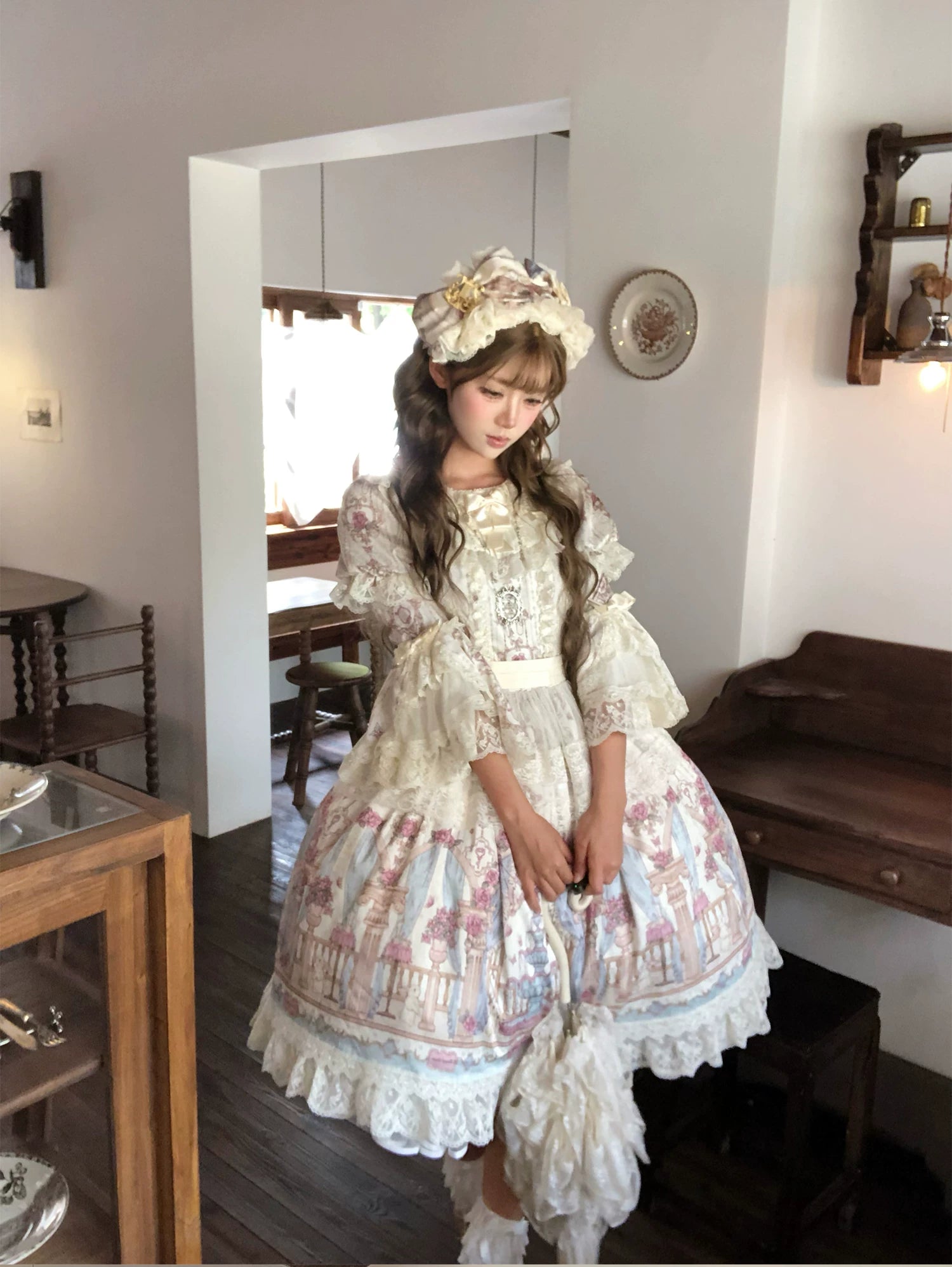Wandering Rabbit's Palace - Doll-like Classic Lolita Palace Print OP Dress with Lace