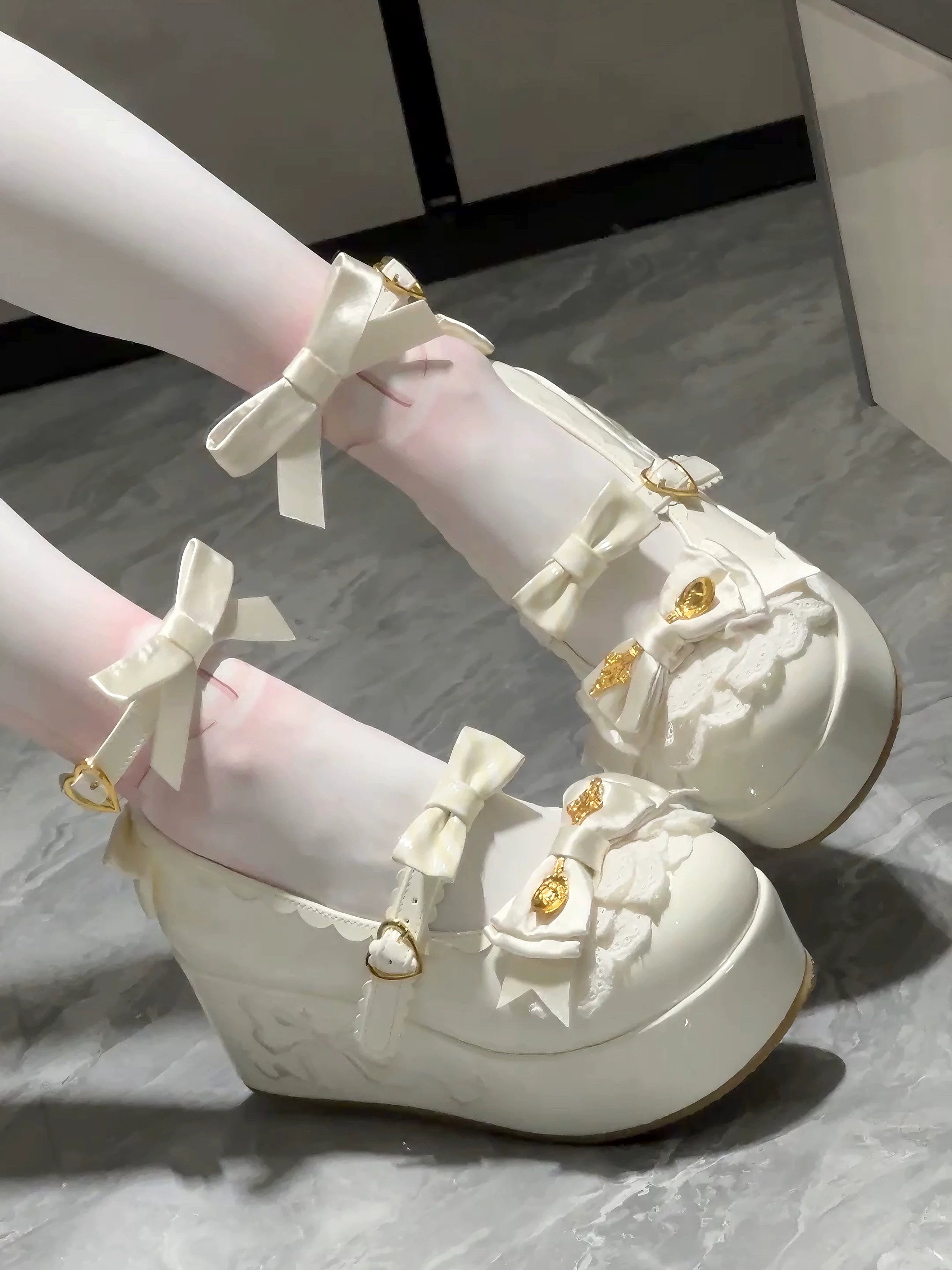 Mousse Rolls - Platform Sweet Lolita Shoes, Detachable Golden Spoon