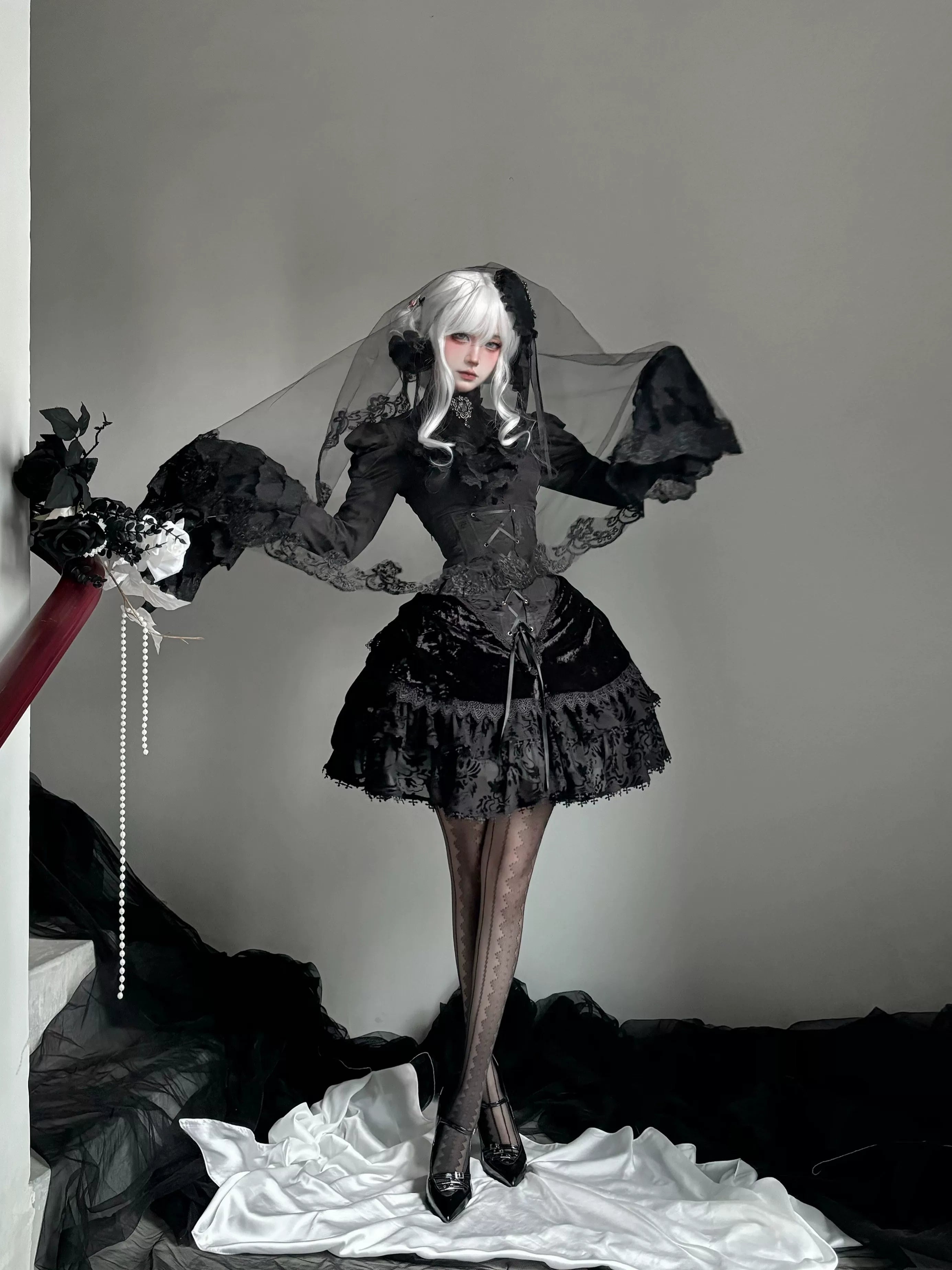 Twilight Hour - Gothic Lolita Hime-sleeve Blouse & Corset Skirt Set 45373:845749