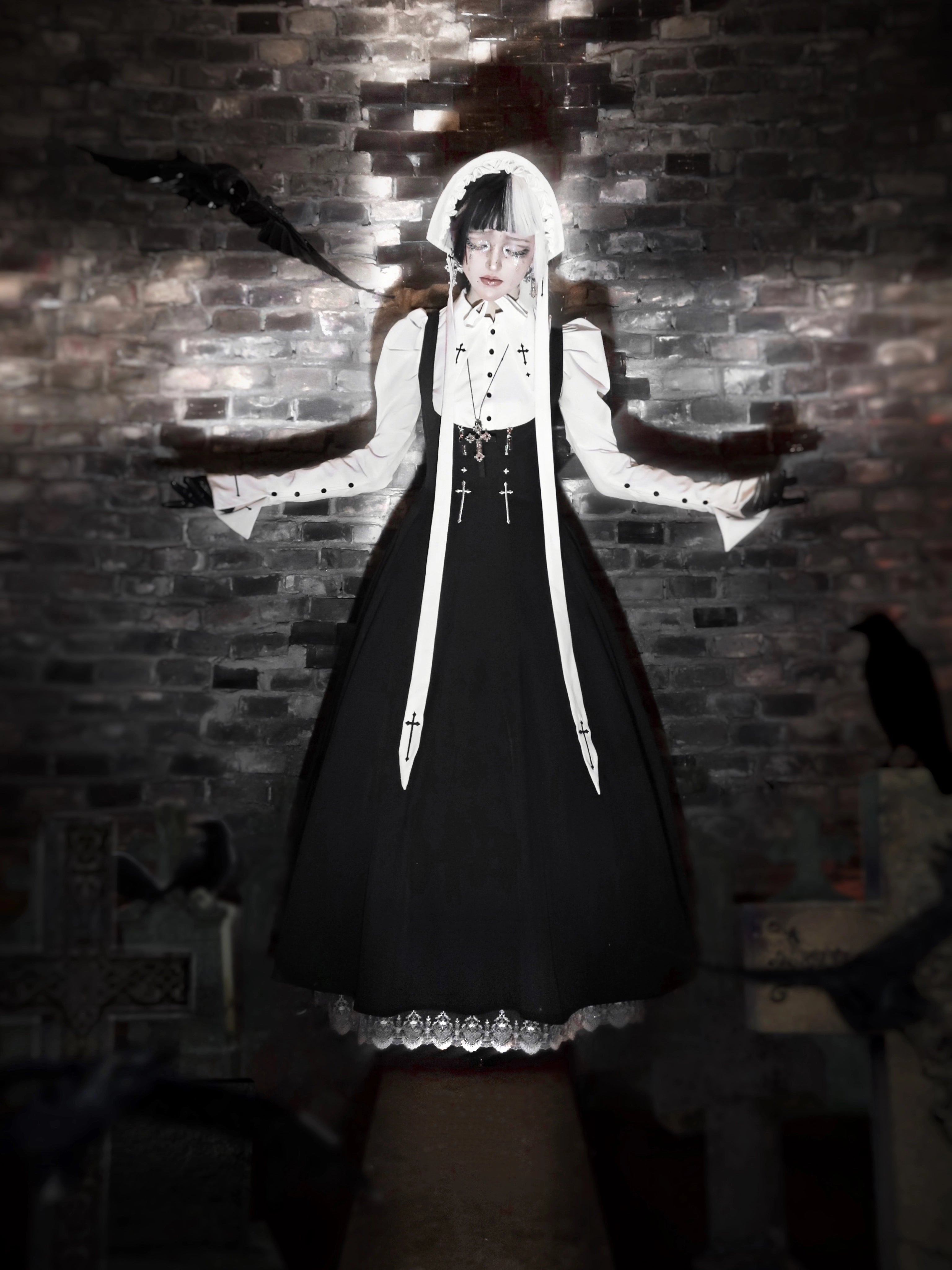 Wild Bloom Freedom - Gothic Lolita Bust-supporting JSK Set, Cross Embroidery