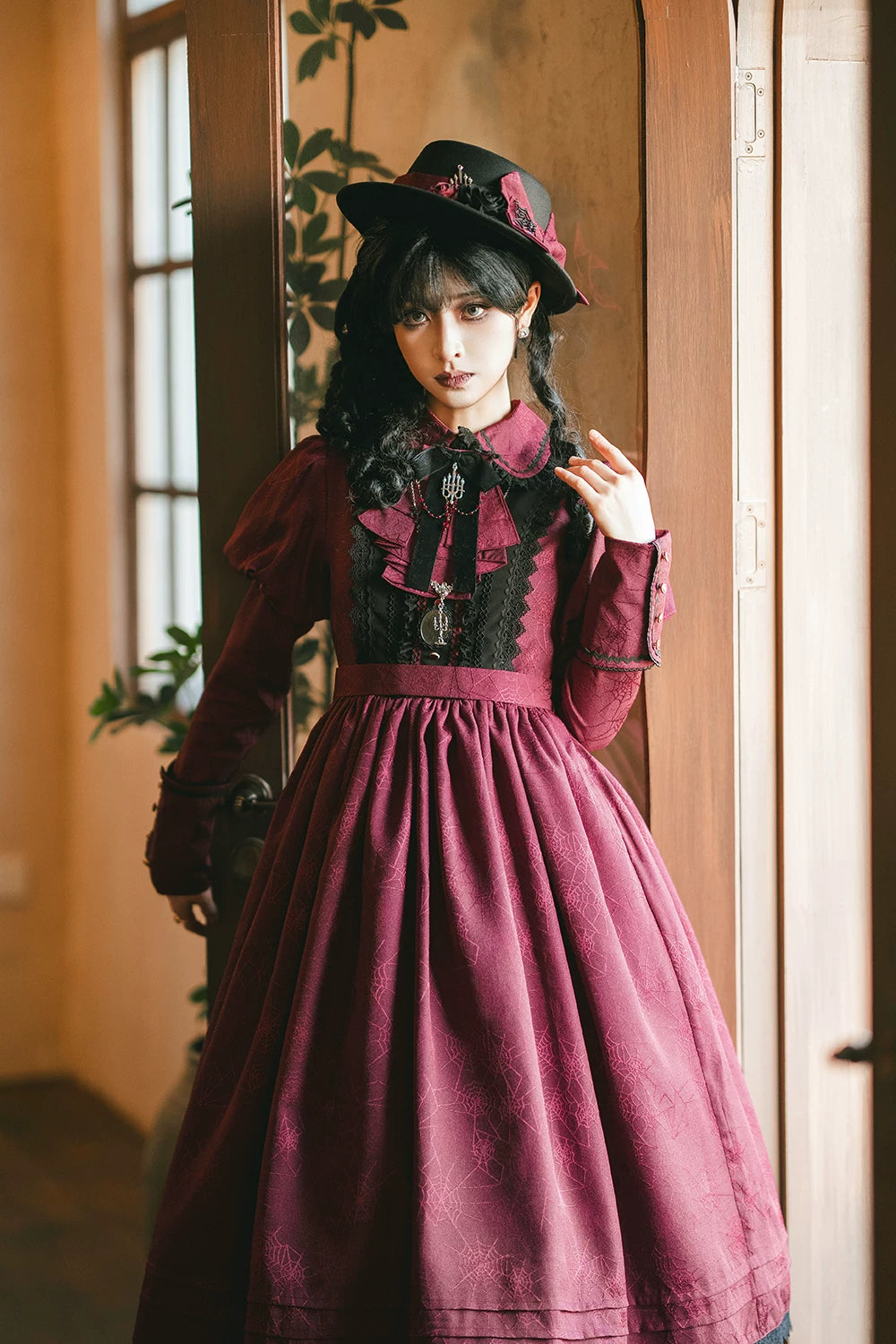 Blood Night Lantern - Jacquard Gothic Lolita Dress, Juliet Sleeve 44543:812356