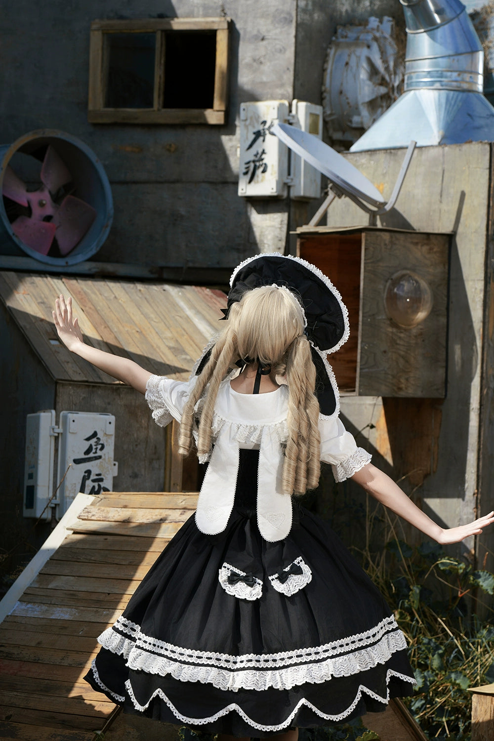 Vintage Petal Rabbit - Cotton Old School Lolita JSK Dress With Petal-Shaped Hem 43136:769628