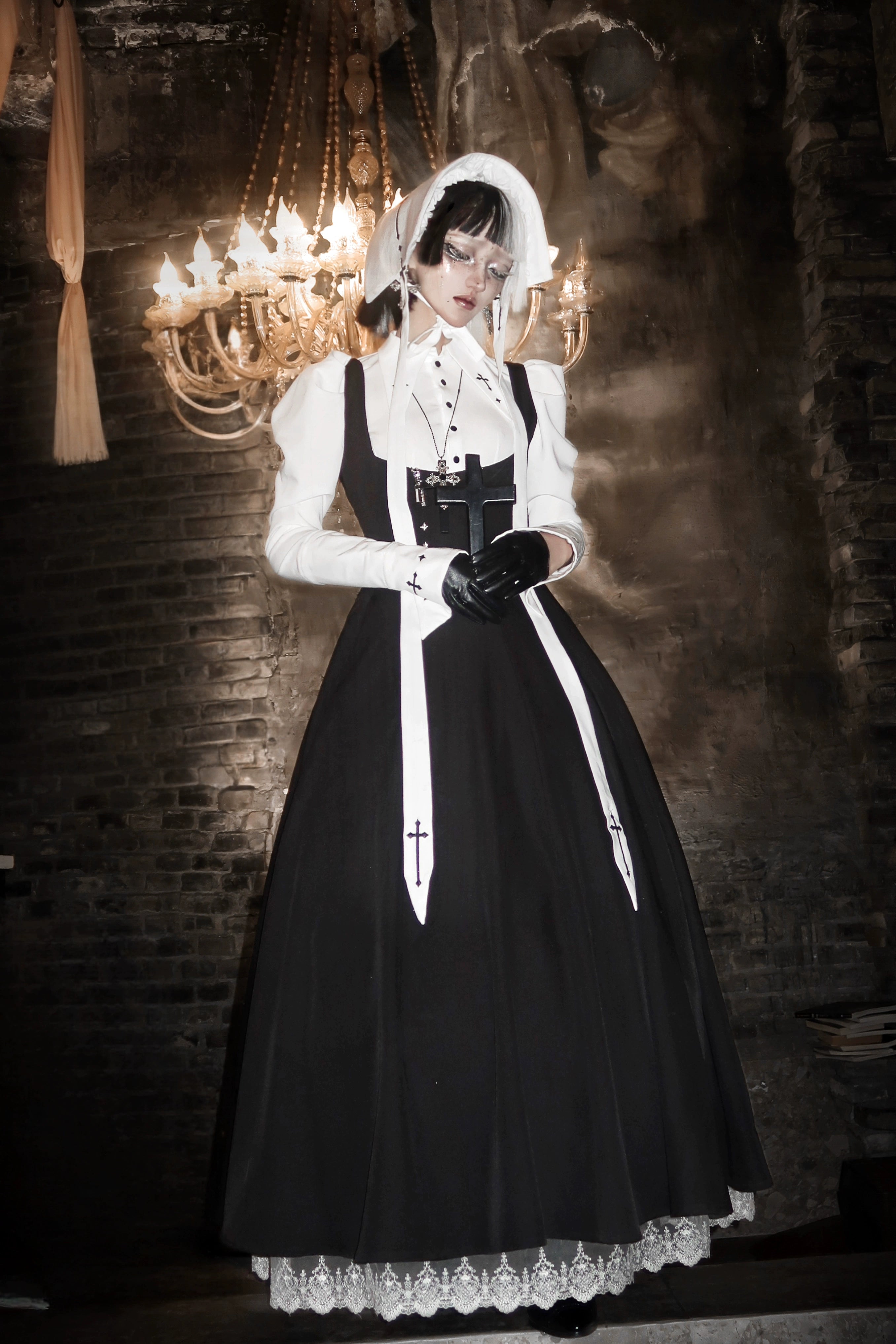 Wild Bloom Freedom - Gothic Lolita Bust-supporting JSK Set, Cross Embroidery