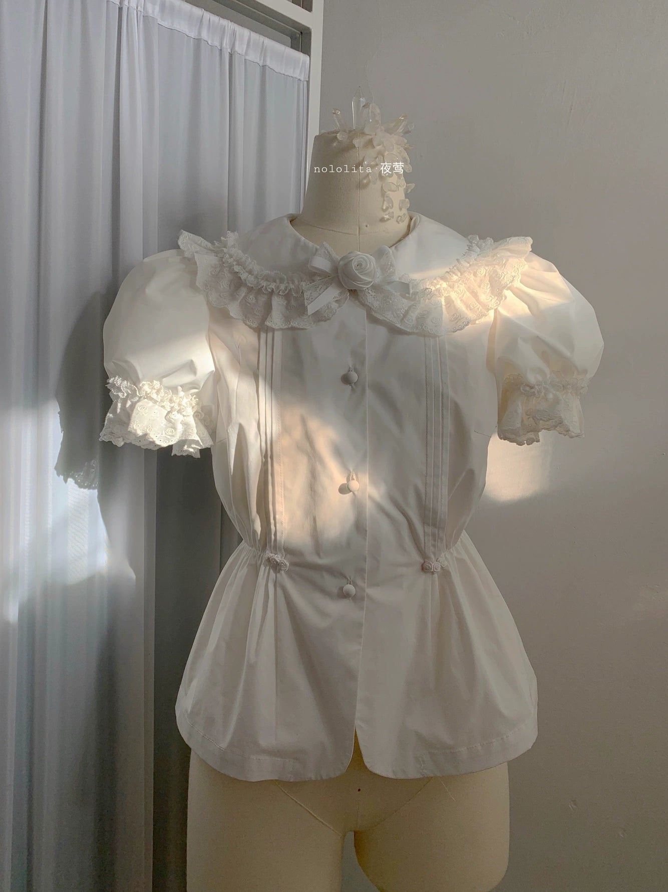 Nololita~Nightingale~Old School Lolita Shirt with Detachable Sleeves 41944:720466